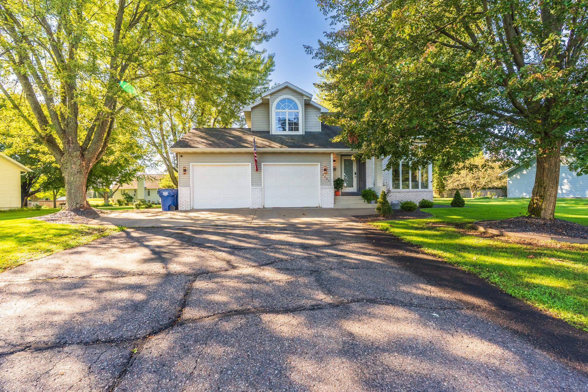 150057 PEREGRINE WAY, Wausau, Wisconsin 54401, 4 Bedrooms Bedrooms, ,3 BathroomsBathrooms,Residential,For Sale,150057 PEREGRINE WAY,22604627