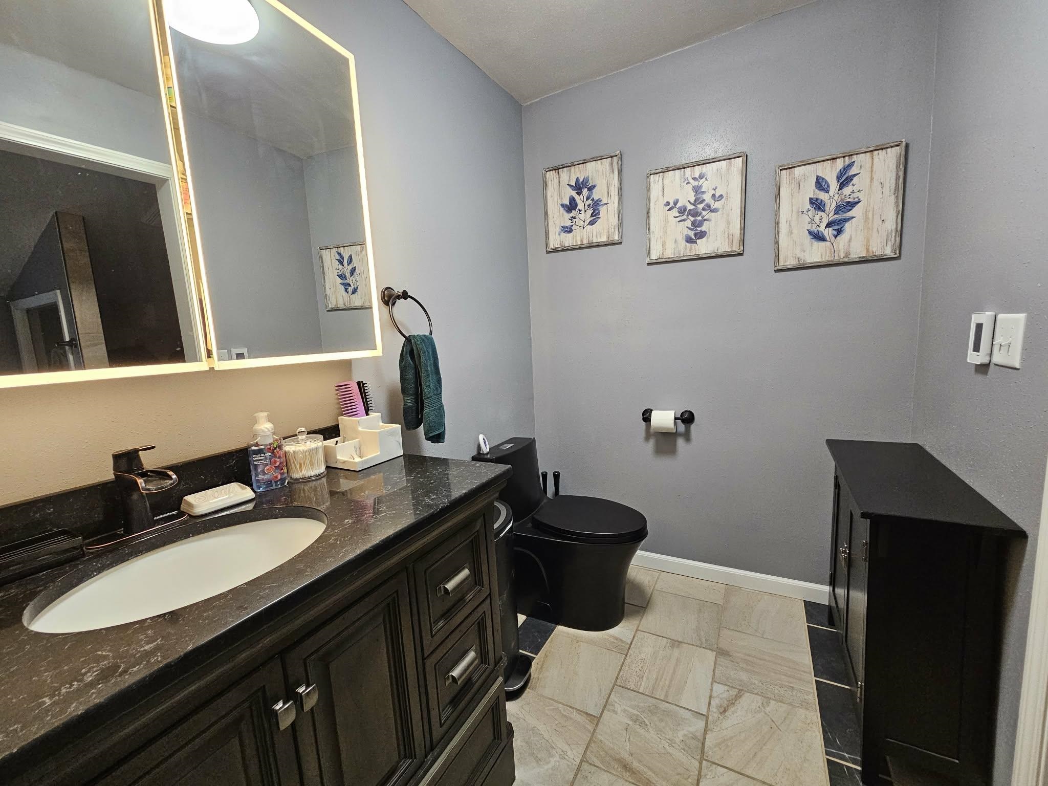 8270 KLONDIKE DRIVE, Marshfield, Wisconsin 54449, 3 Bedrooms Bedrooms, ,2 BathroomsBathrooms,Residential,For Sale,8270 KLONDIKE DRIVE,22604628