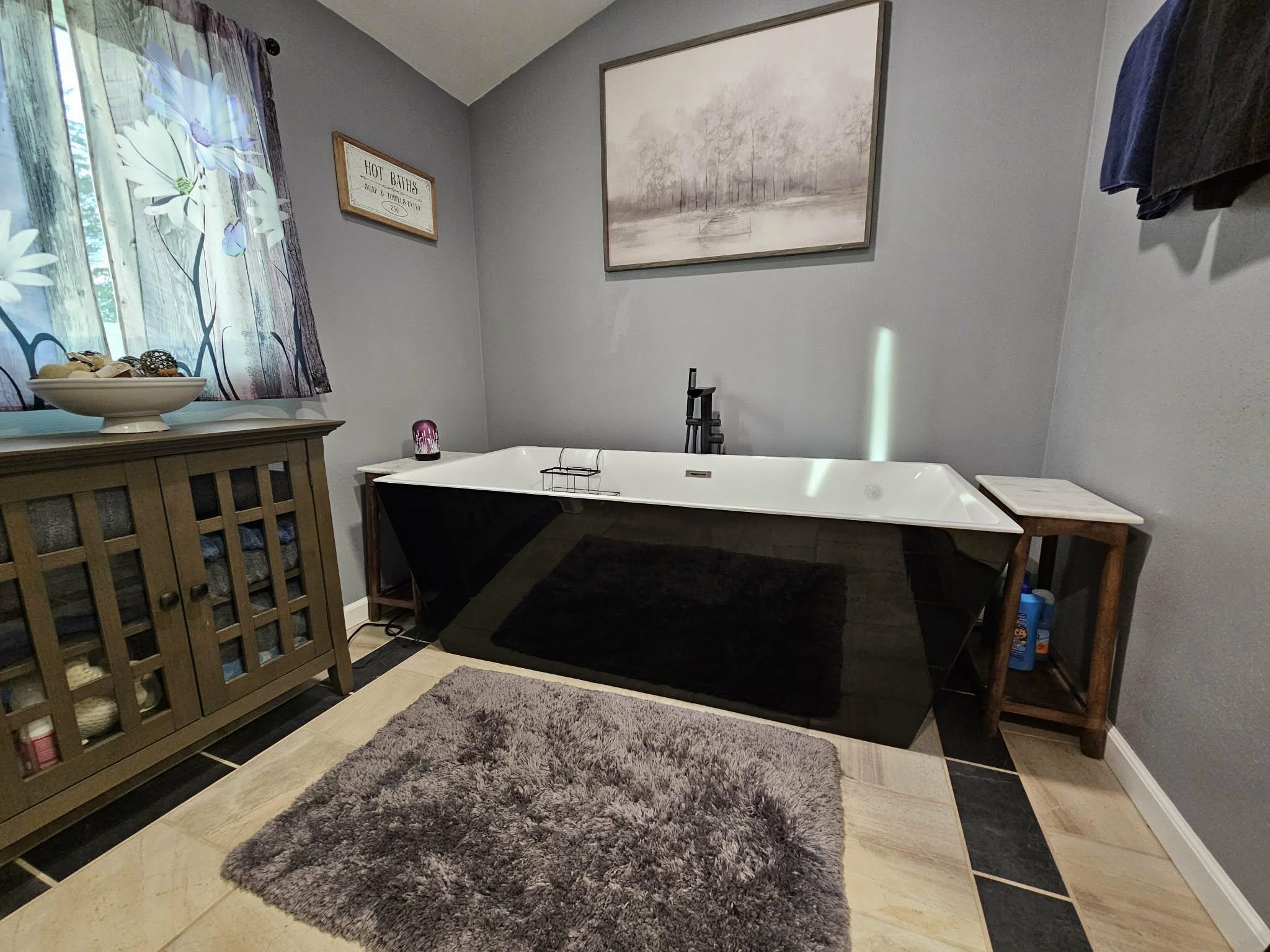 8270 KLONDIKE DRIVE, Marshfield, Wisconsin 54449, 3 Bedrooms Bedrooms, ,2 BathroomsBathrooms,Residential,For Sale,8270 KLONDIKE DRIVE,22604628