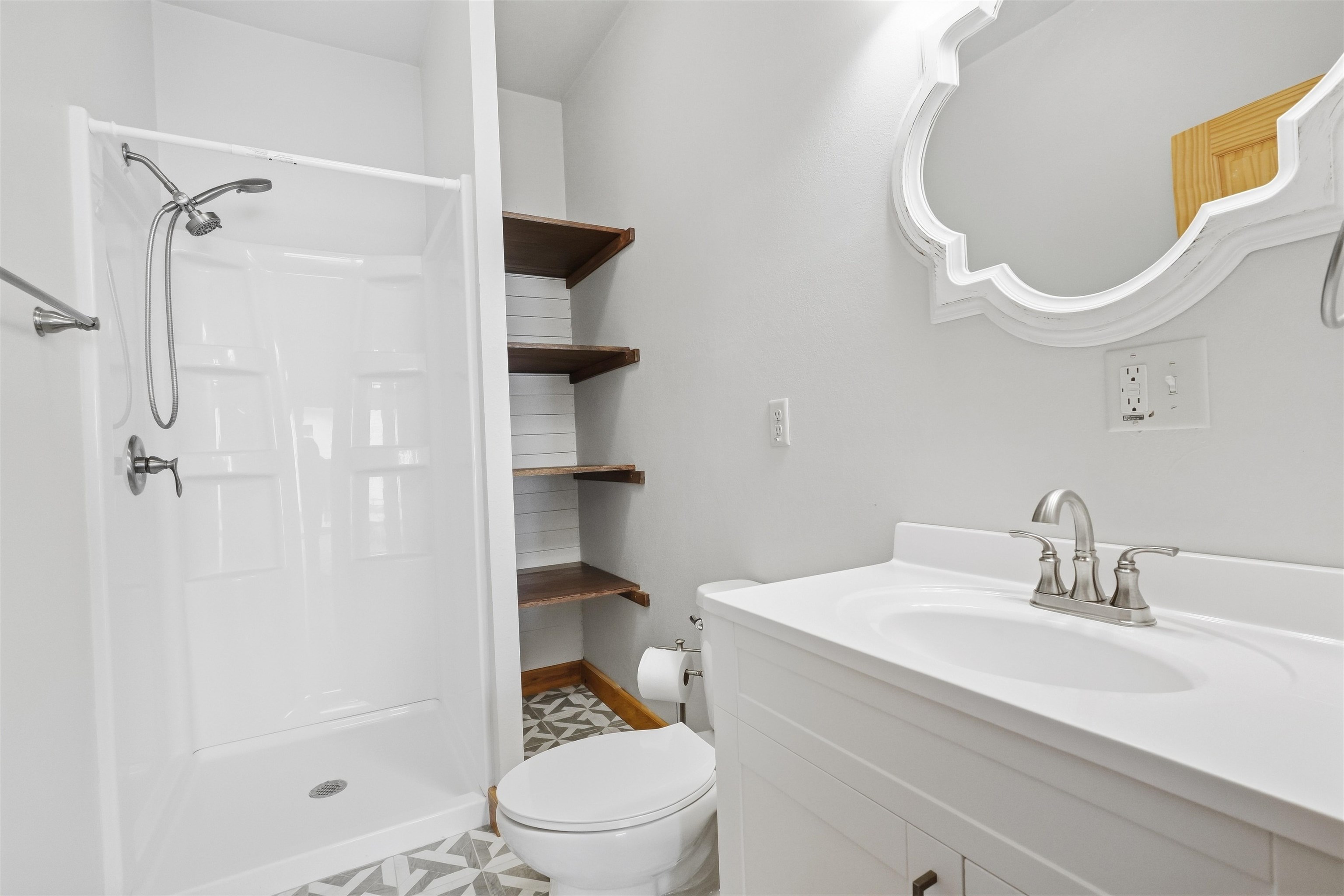 517 E OGDEN STREET, Medford, Wisconsin 54451, 4 Bedrooms Bedrooms, ,3 BathroomsBathrooms,Residential,For Sale,517 E OGDEN STREET,22604631