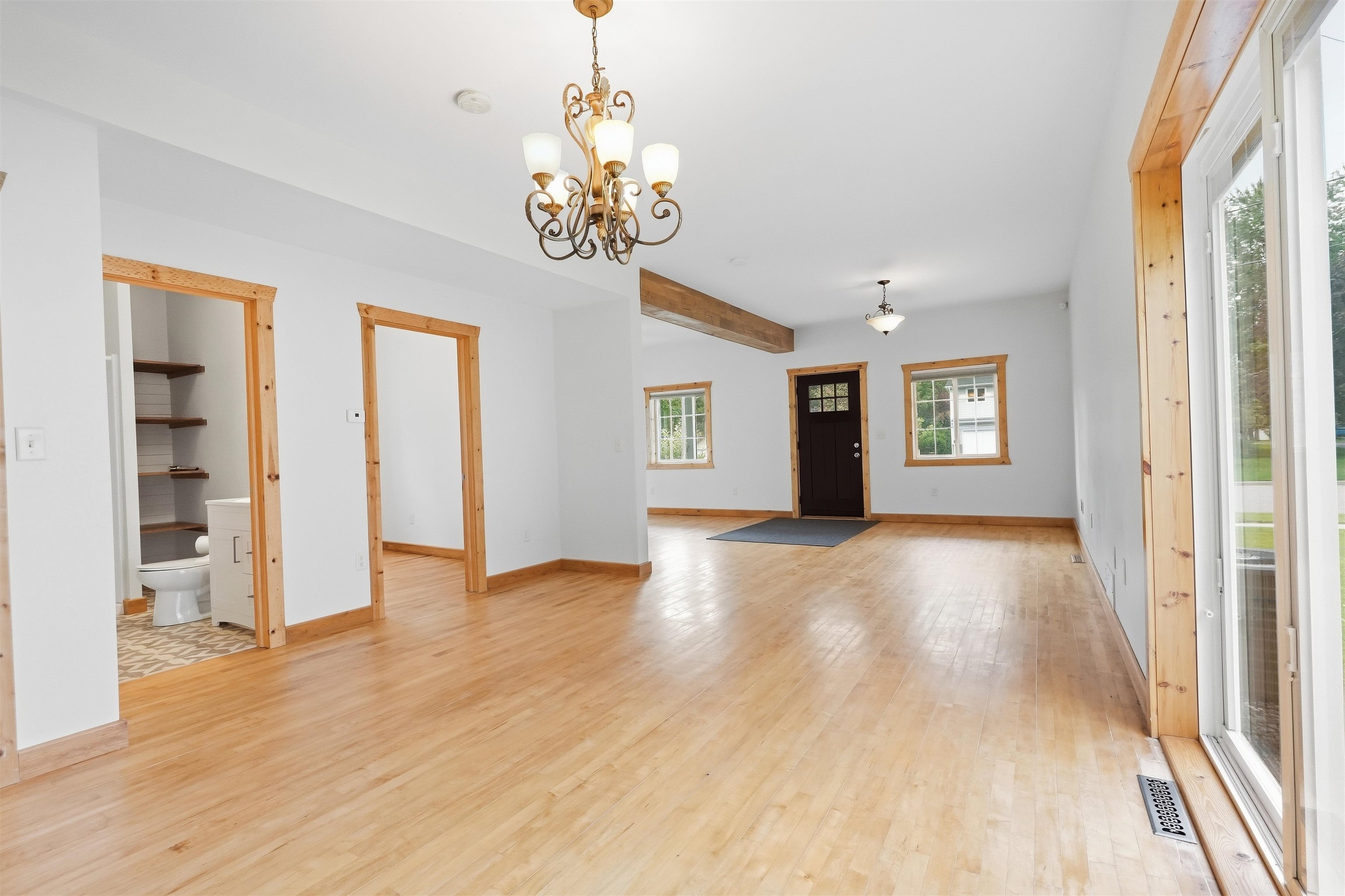 517 E OGDEN STREET, Medford, Wisconsin 54451, 4 Bedrooms Bedrooms, ,3 BathroomsBathrooms,Residential,For Sale,517 E OGDEN STREET,22604631