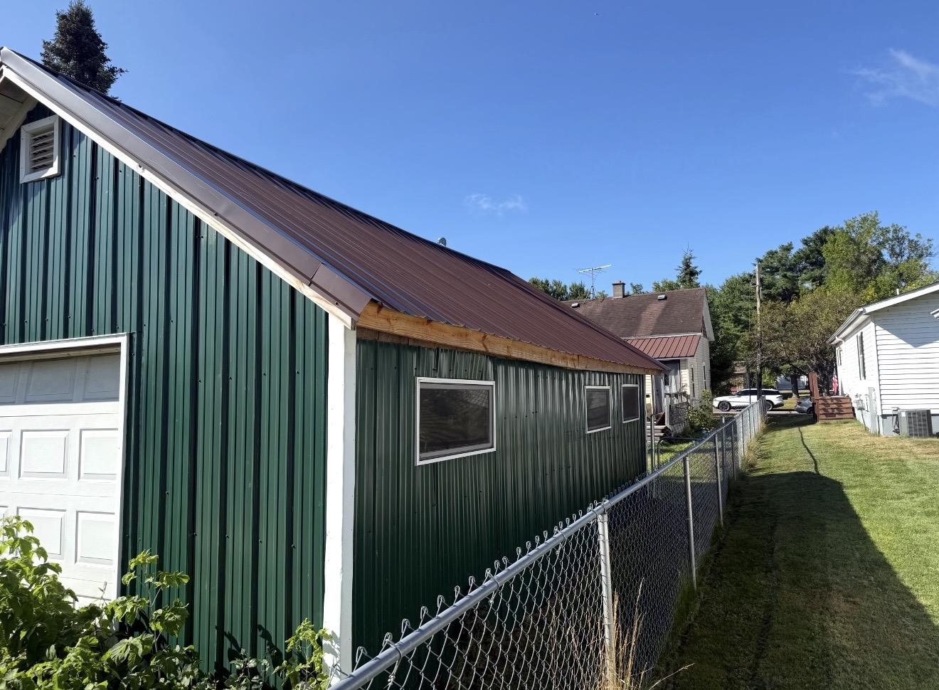 445 S AVON AVENUE, Phillips, Wisconsin 54555, 3 Bedrooms Bedrooms, ,1 BathroomBathrooms,Residential,For Sale,445 S AVON AVENUE,22604633