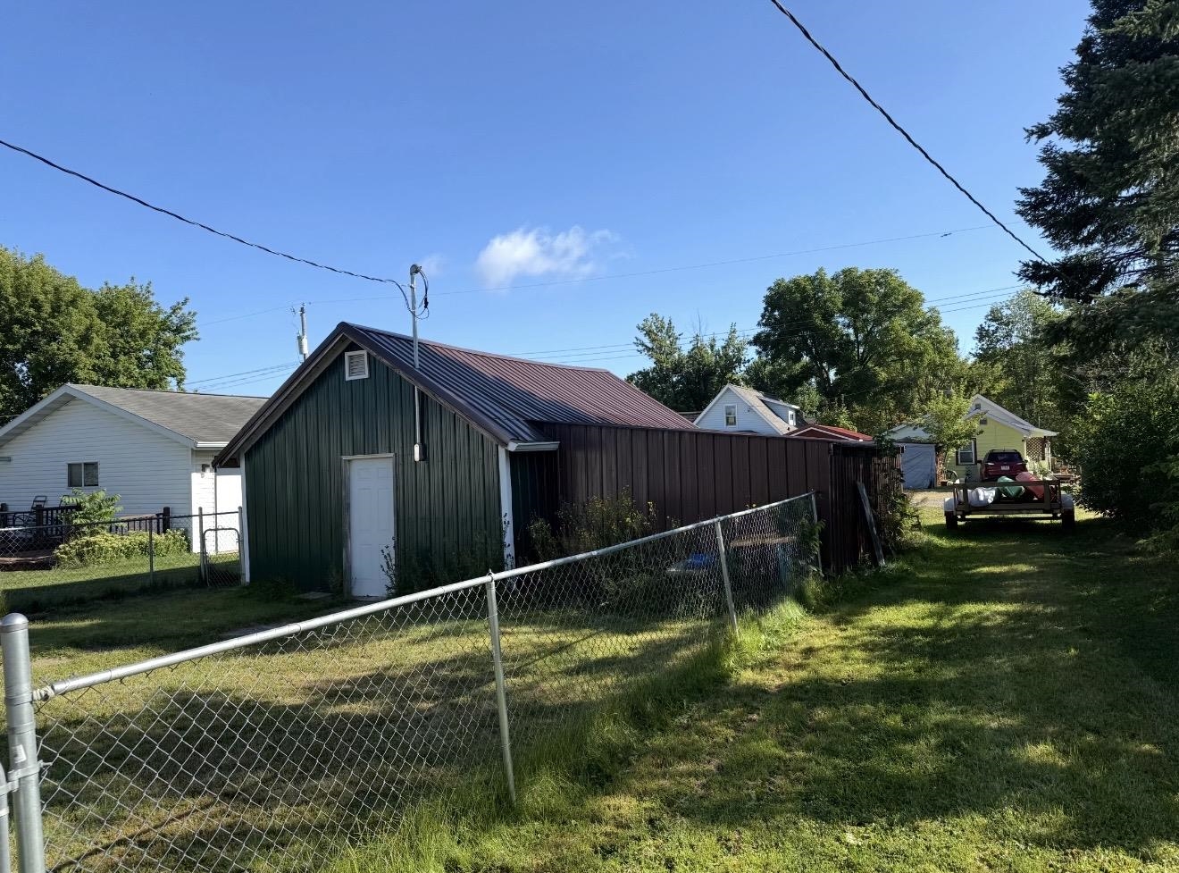 445 S AVON AVENUE, Phillips, Wisconsin 54555, 3 Bedrooms Bedrooms, ,1 BathroomBathrooms,Residential,For Sale,445 S AVON AVENUE,22604633