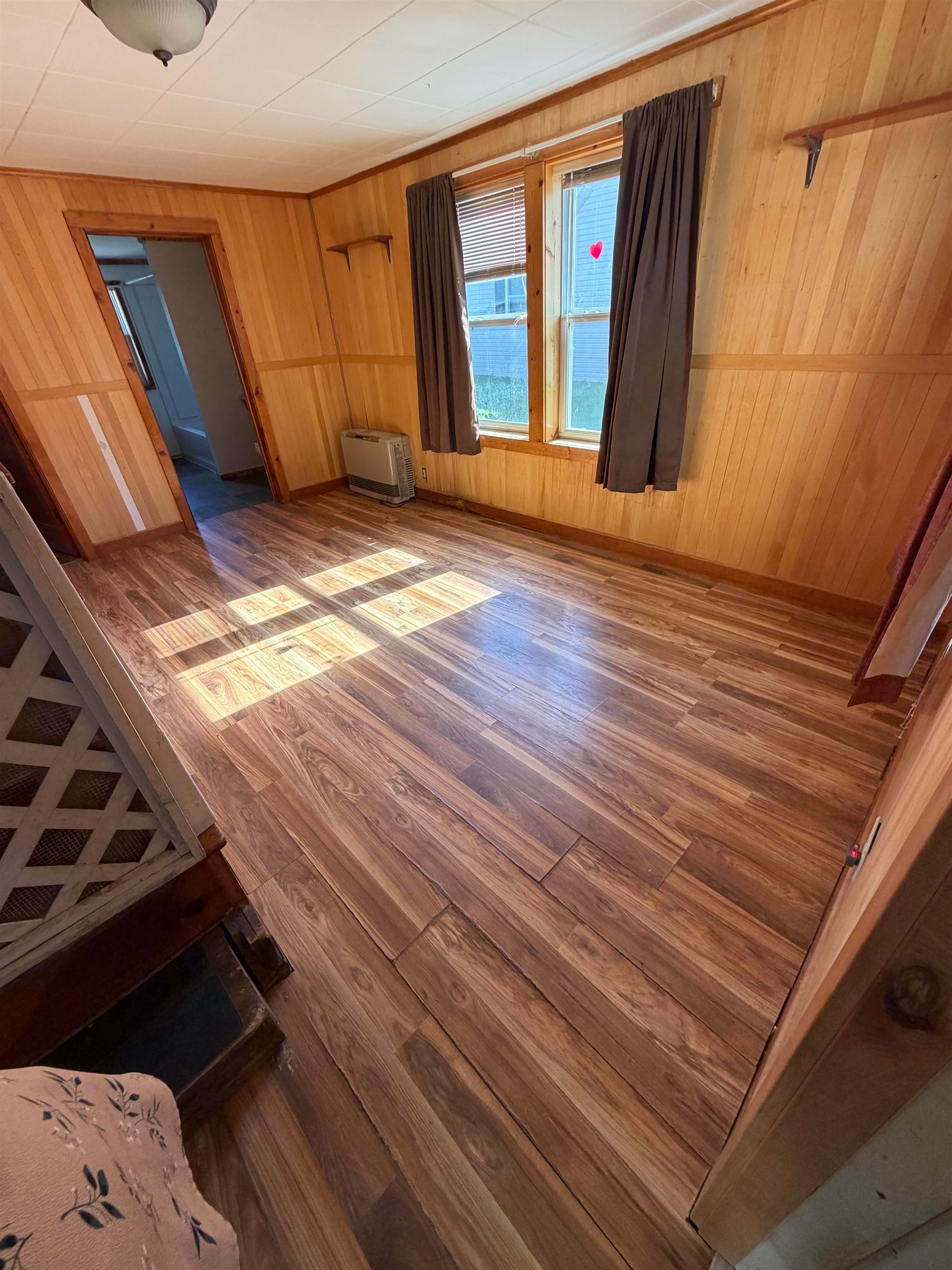 445 S AVON AVENUE, Phillips, Wisconsin 54555, 3 Bedrooms Bedrooms, ,1 BathroomBathrooms,Residential,For Sale,445 S AVON AVENUE,22604633
