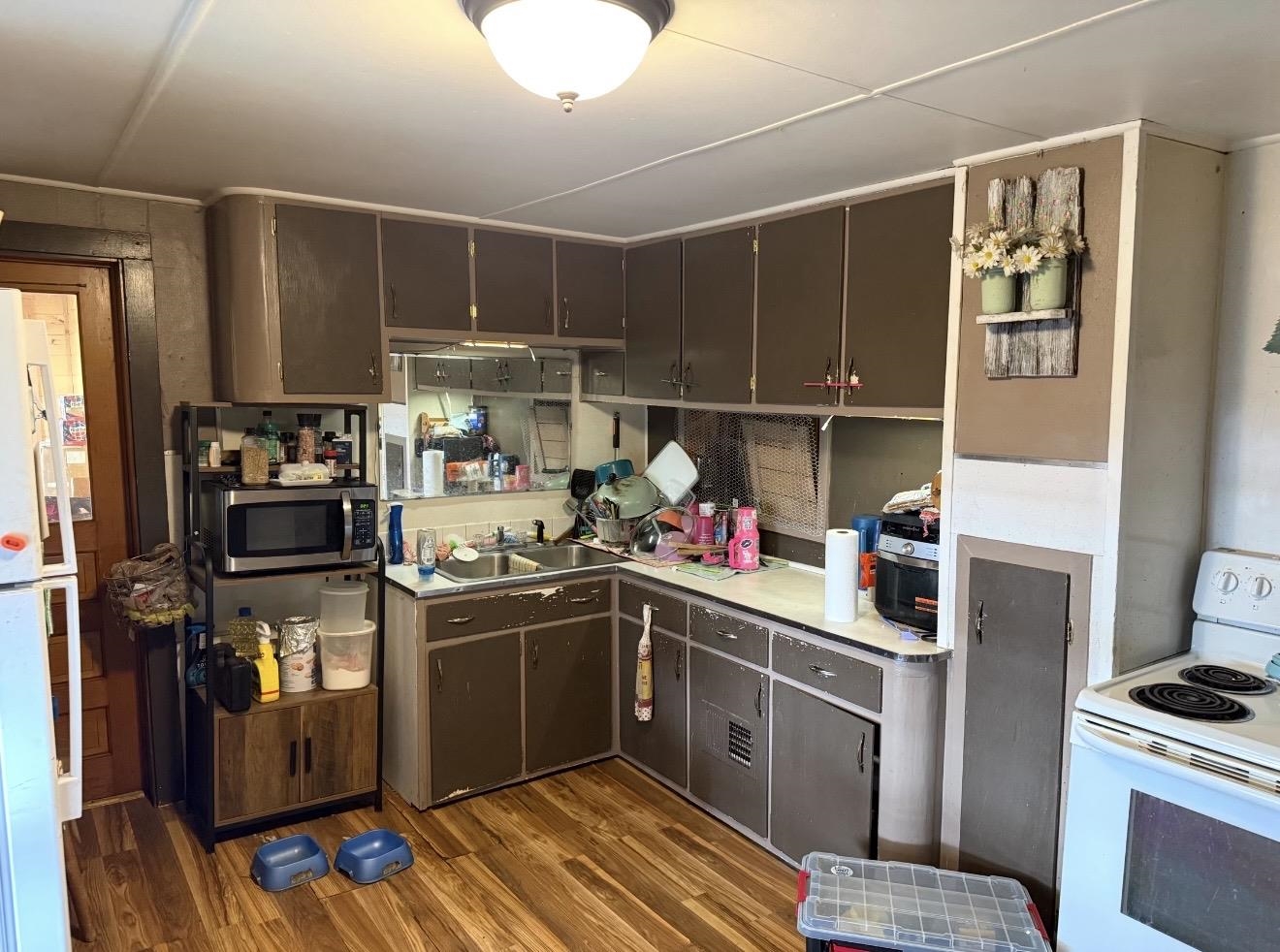445 S AVON AVENUE, Phillips, Wisconsin 54555, 3 Bedrooms Bedrooms, ,1 BathroomBathrooms,Residential,For Sale,445 S AVON AVENUE,22604633