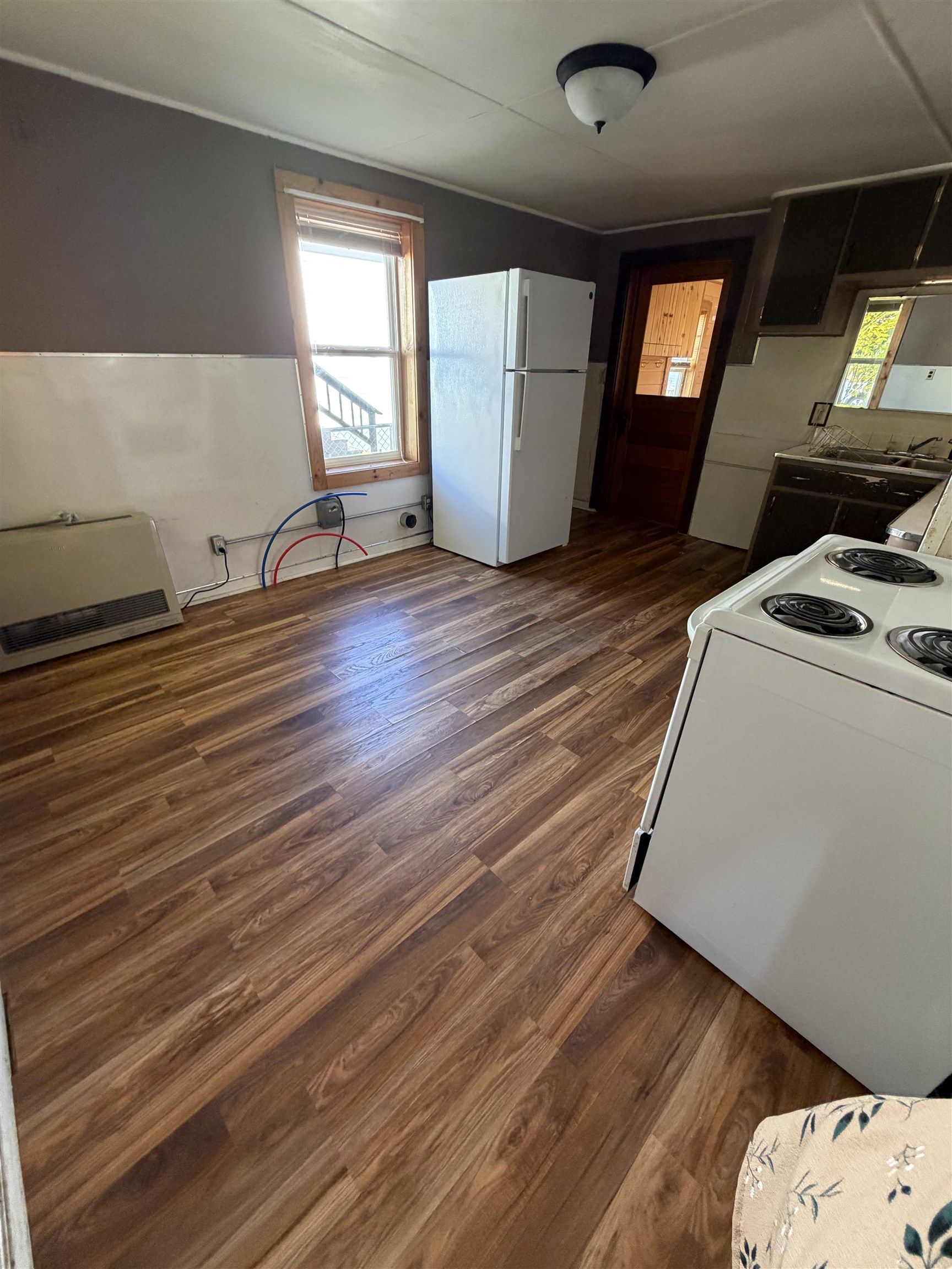 445 S AVON AVENUE, Phillips, Wisconsin 54555, 3 Bedrooms Bedrooms, ,1 BathroomBathrooms,Residential,For Sale,445 S AVON AVENUE,22604633