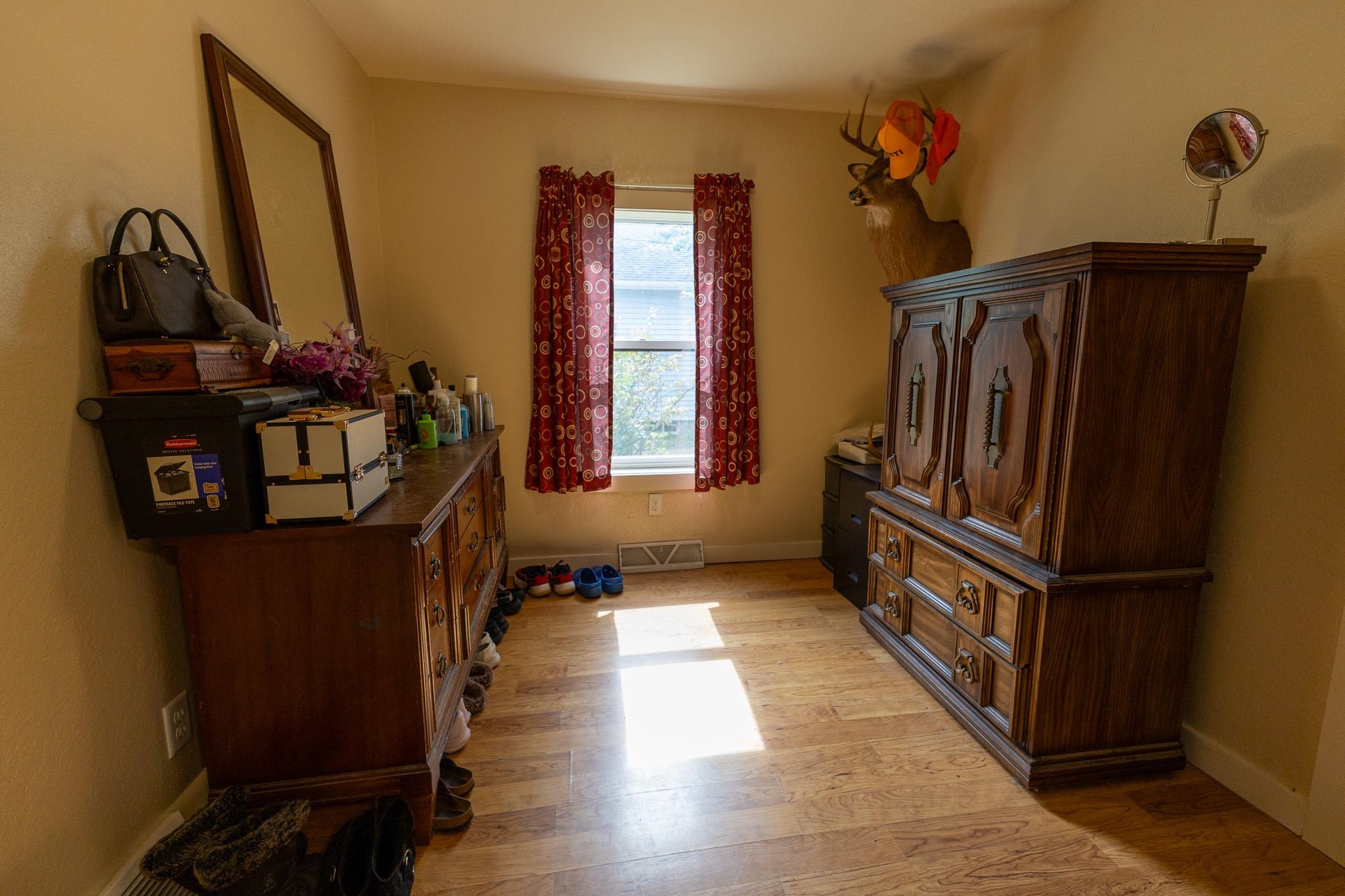 1324 S 3RD AVENUE, Wausau, Wisconsin 54401, 3 Bedrooms Bedrooms, ,1 BathroomBathrooms,Residential,For Sale,1324 S 3RD AVENUE,22604634