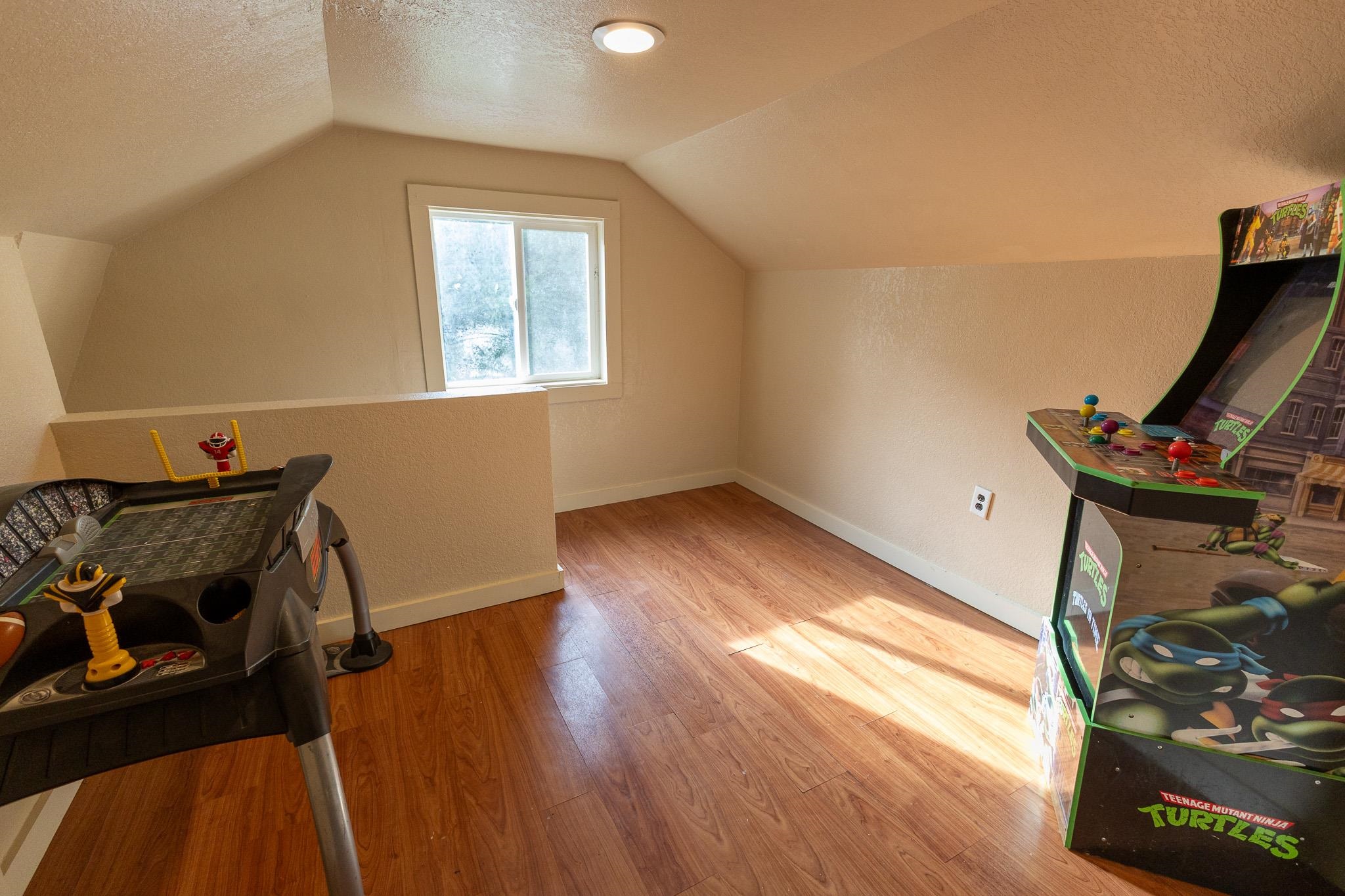 1324 S 3RD AVENUE, Wausau, Wisconsin 54401, 3 Bedrooms Bedrooms, ,1 BathroomBathrooms,Residential,For Sale,1324 S 3RD AVENUE,22604634