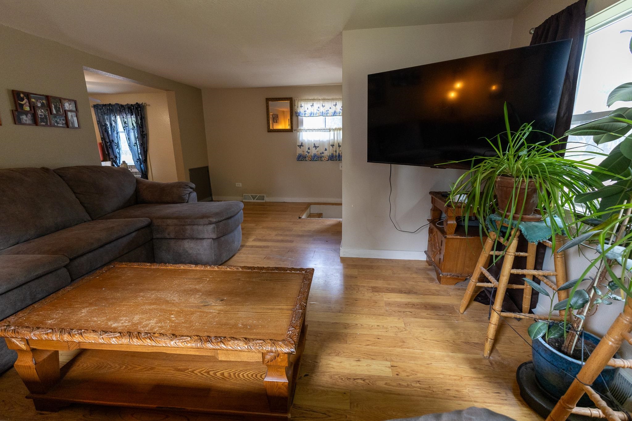1324 S 3RD AVENUE, Wausau, Wisconsin 54401, 3 Bedrooms Bedrooms, ,1 BathroomBathrooms,Residential,For Sale,1324 S 3RD AVENUE,22604634
