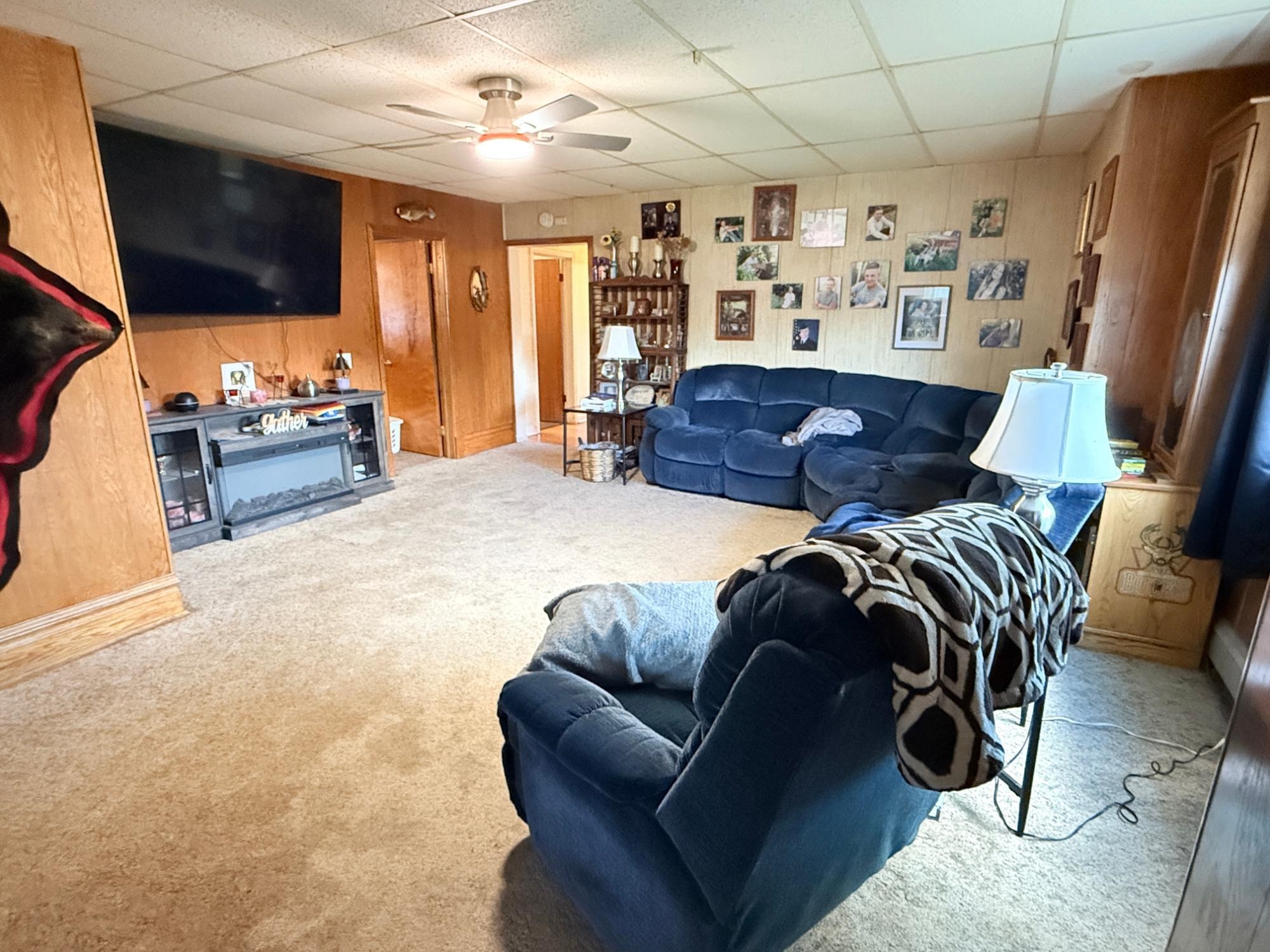 917 MAPLE STREET, Prentice, Wisconsin 54556, 6 Bedrooms Bedrooms, ,4 BathroomsBathrooms,Residential,For Sale,917 MAPLE STREET,22604635