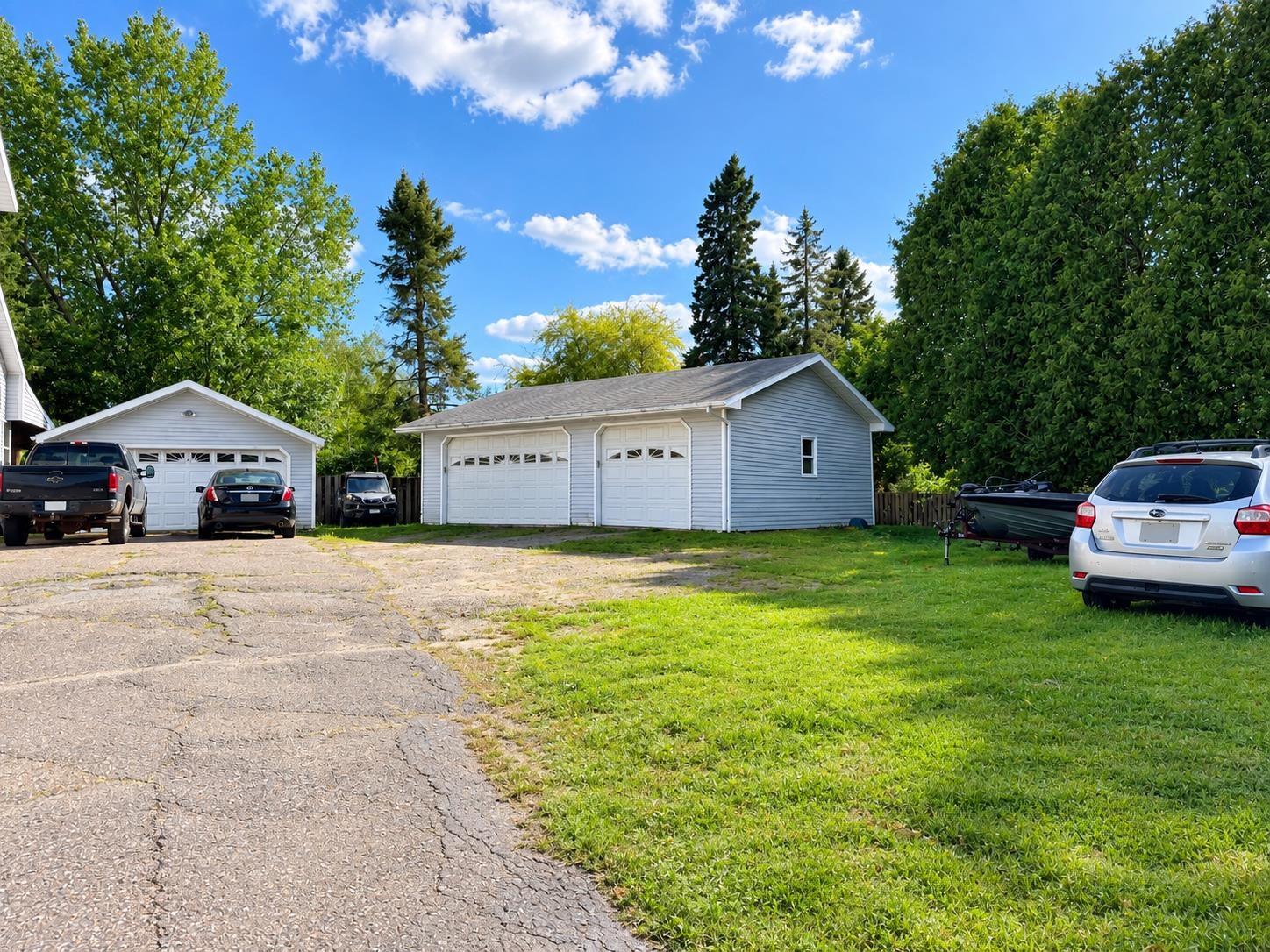 917 MAPLE STREET, Prentice, Wisconsin 54556, 6 Bedrooms Bedrooms, ,4 BathroomsBathrooms,Residential,For Sale,917 MAPLE STREET,22604635