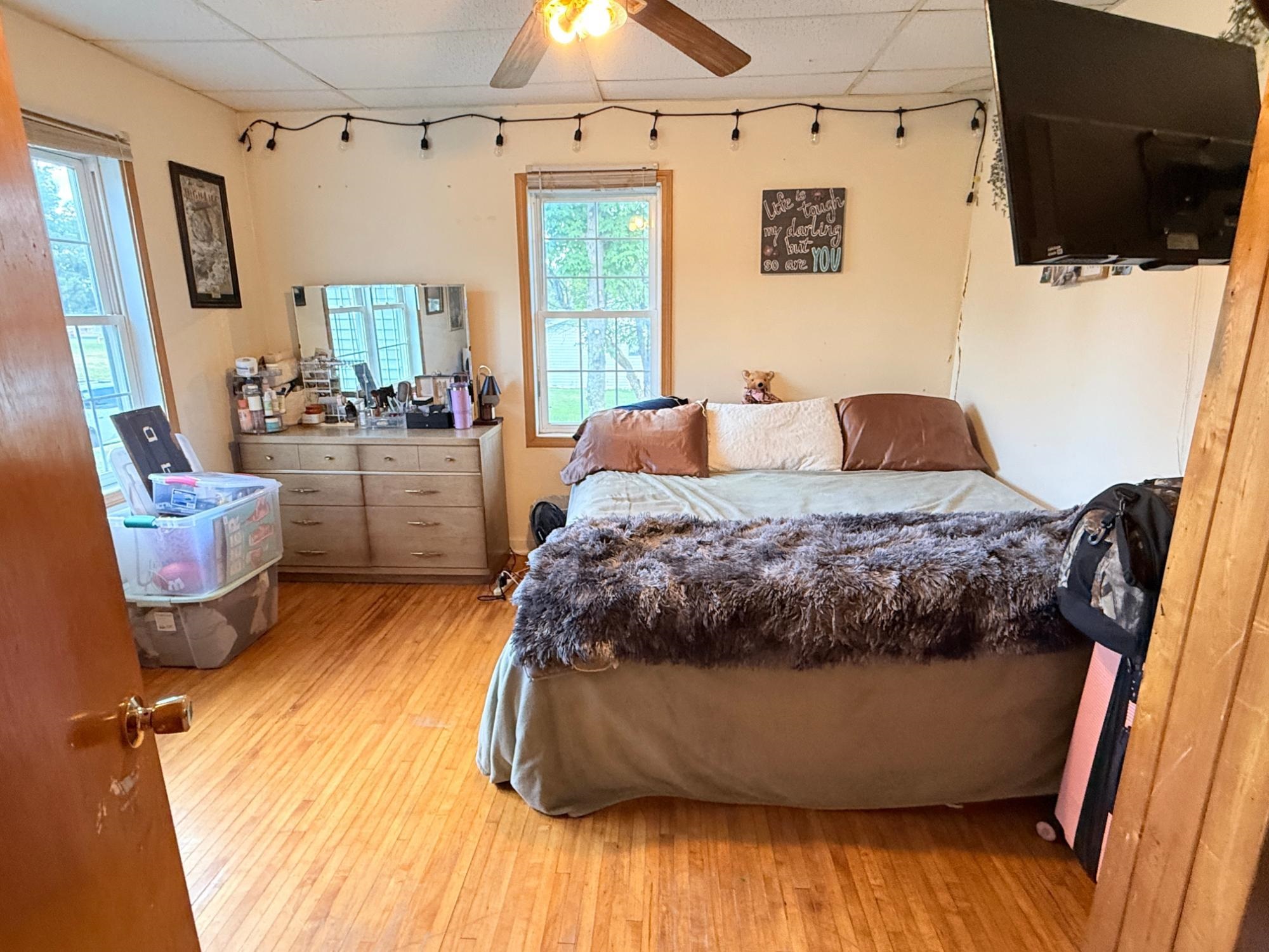 917 MAPLE STREET, Prentice, Wisconsin 54556, 6 Bedrooms Bedrooms, ,4 BathroomsBathrooms,Residential,For Sale,917 MAPLE STREET,22604635