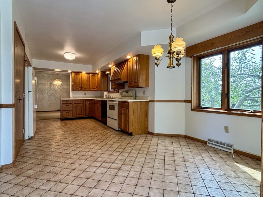 920 S 13TH DRIVE, Wausau, Wisconsin 54403, 3 Bedrooms Bedrooms, ,1 BathroomBathrooms,Residential,For Sale,920 S 13TH DRIVE,22604637