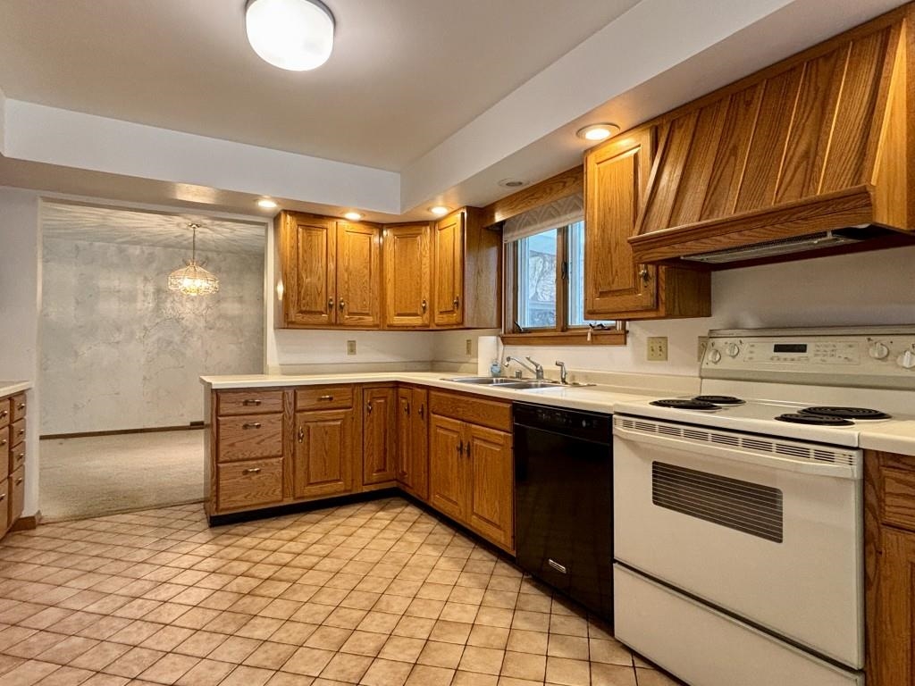 920 S 13TH DRIVE, Wausau, Wisconsin 54403, 3 Bedrooms Bedrooms, ,1 BathroomBathrooms,Residential,For Sale,920 S 13TH DRIVE,22604637