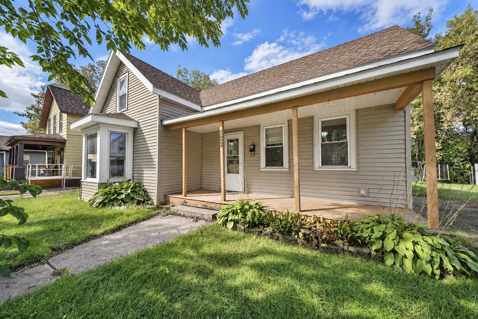 122 RIVER STREET, Wausau, Wisconsin 54401, 4 Bedrooms Bedrooms, ,1 BathroomBathrooms,Residential,For Sale,122 RIVER STREET,22604638