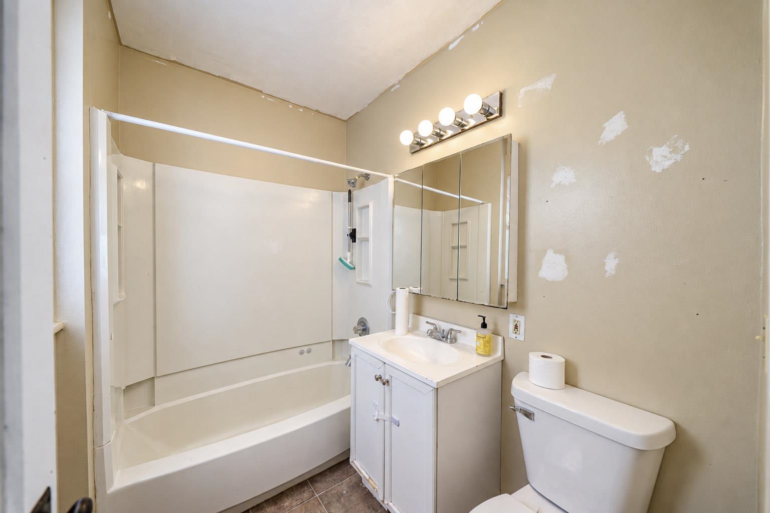 122 RIVER STREET, Wausau, Wisconsin 54401, 4 Bedrooms Bedrooms, ,1 BathroomBathrooms,Residential,For Sale,122 RIVER STREET,22604638