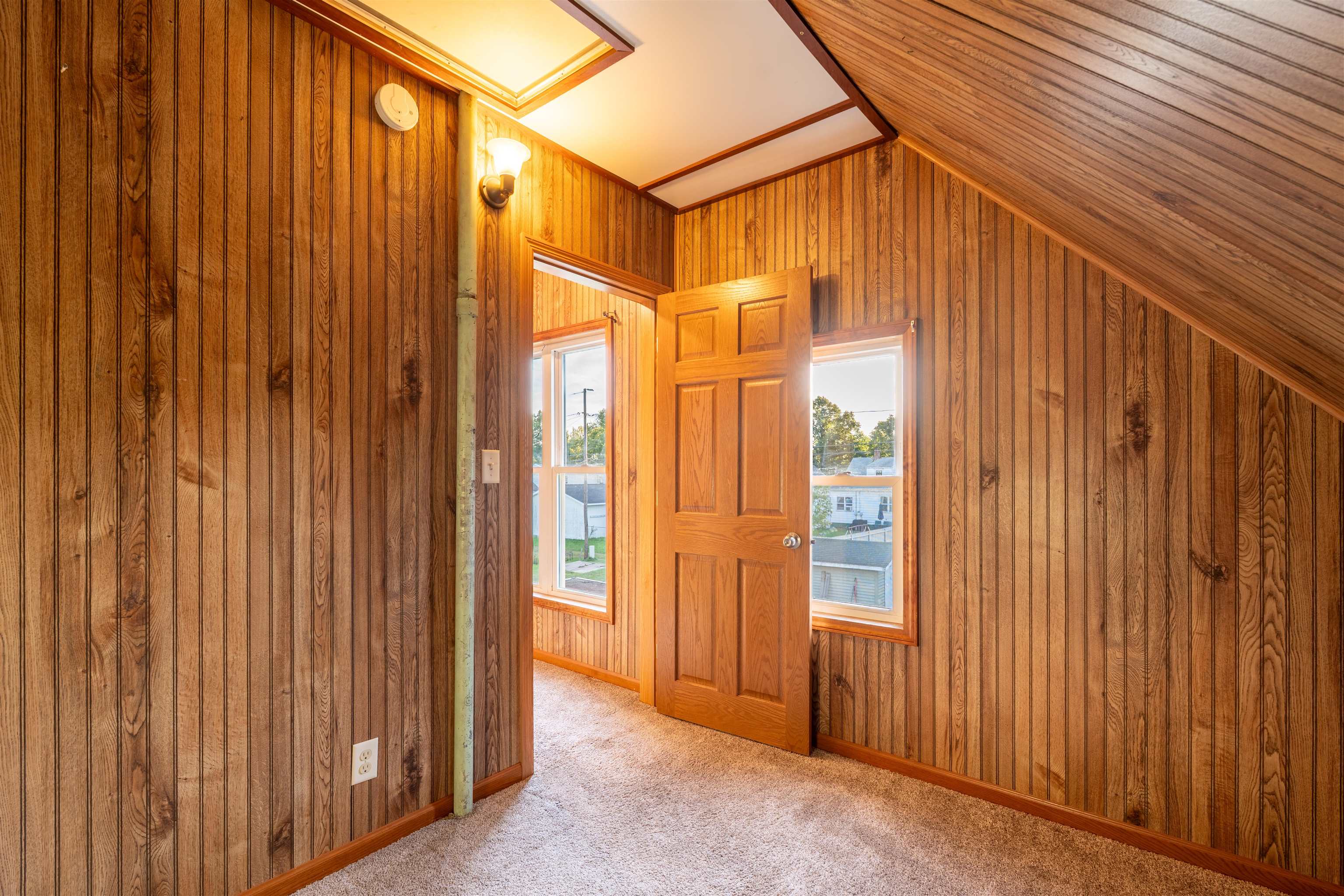 1010 S 7TH AVENUE, Wausau, Wisconsin 54401, 5 Bedrooms Bedrooms, ,2 BathroomsBathrooms,Residential,For Sale,1010 S 7TH AVENUE,22604640