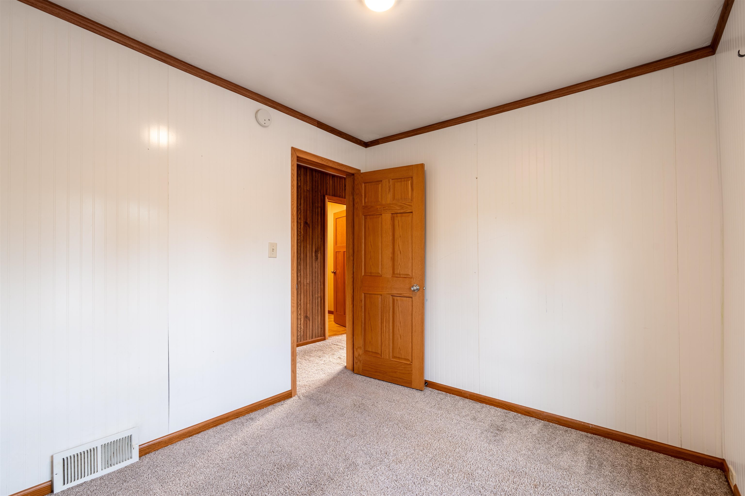 1010 S 7TH AVENUE, Wausau, Wisconsin 54401, 5 Bedrooms Bedrooms, ,2 BathroomsBathrooms,Residential,For Sale,1010 S 7TH AVENUE,22604640
