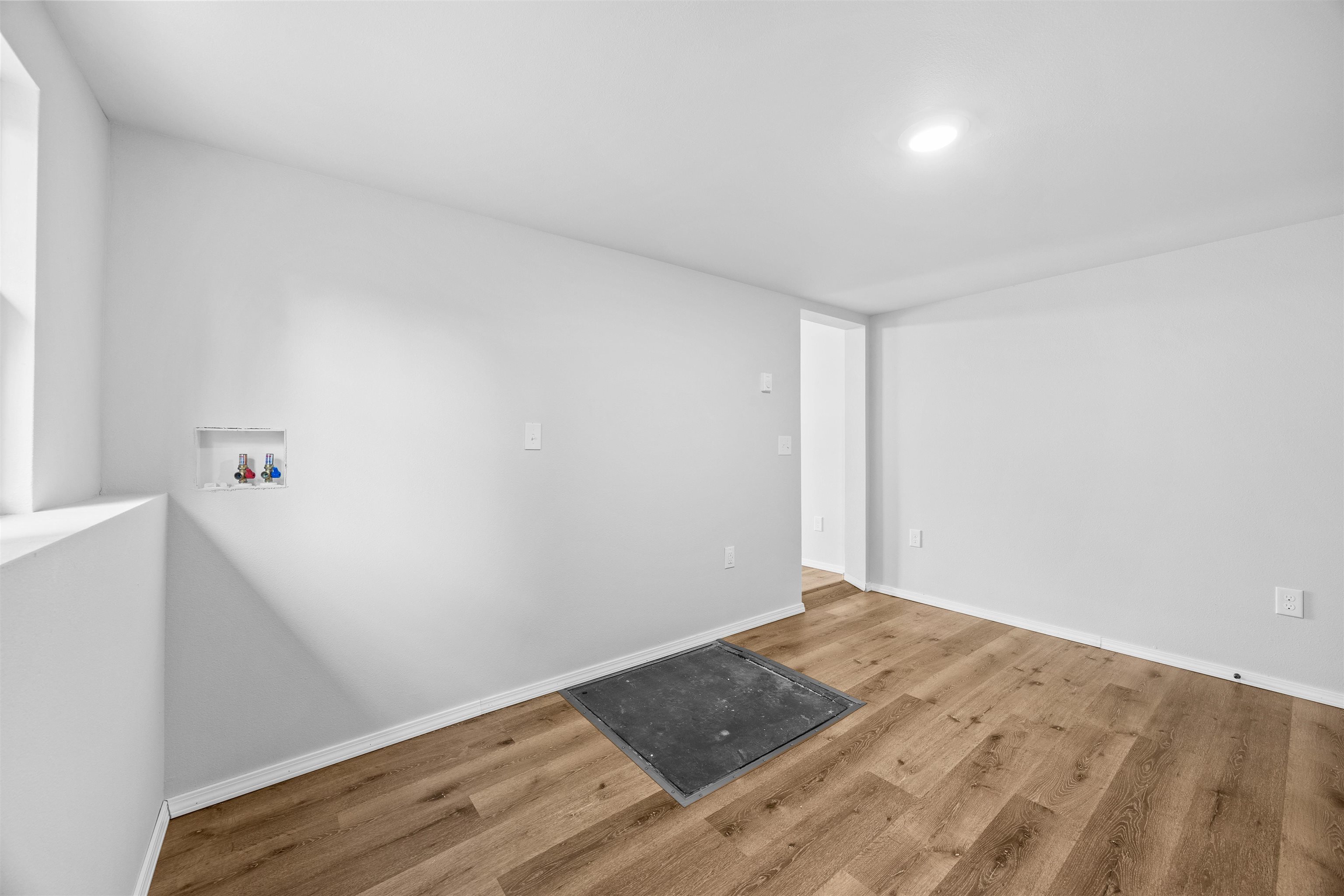601 FIFTH AVENUE, Stevens Point, Wisconsin 54481, 2 Bedrooms Bedrooms, ,1 BathroomBathrooms,Residential,For Sale,601 FIFTH AVENUE,22604646