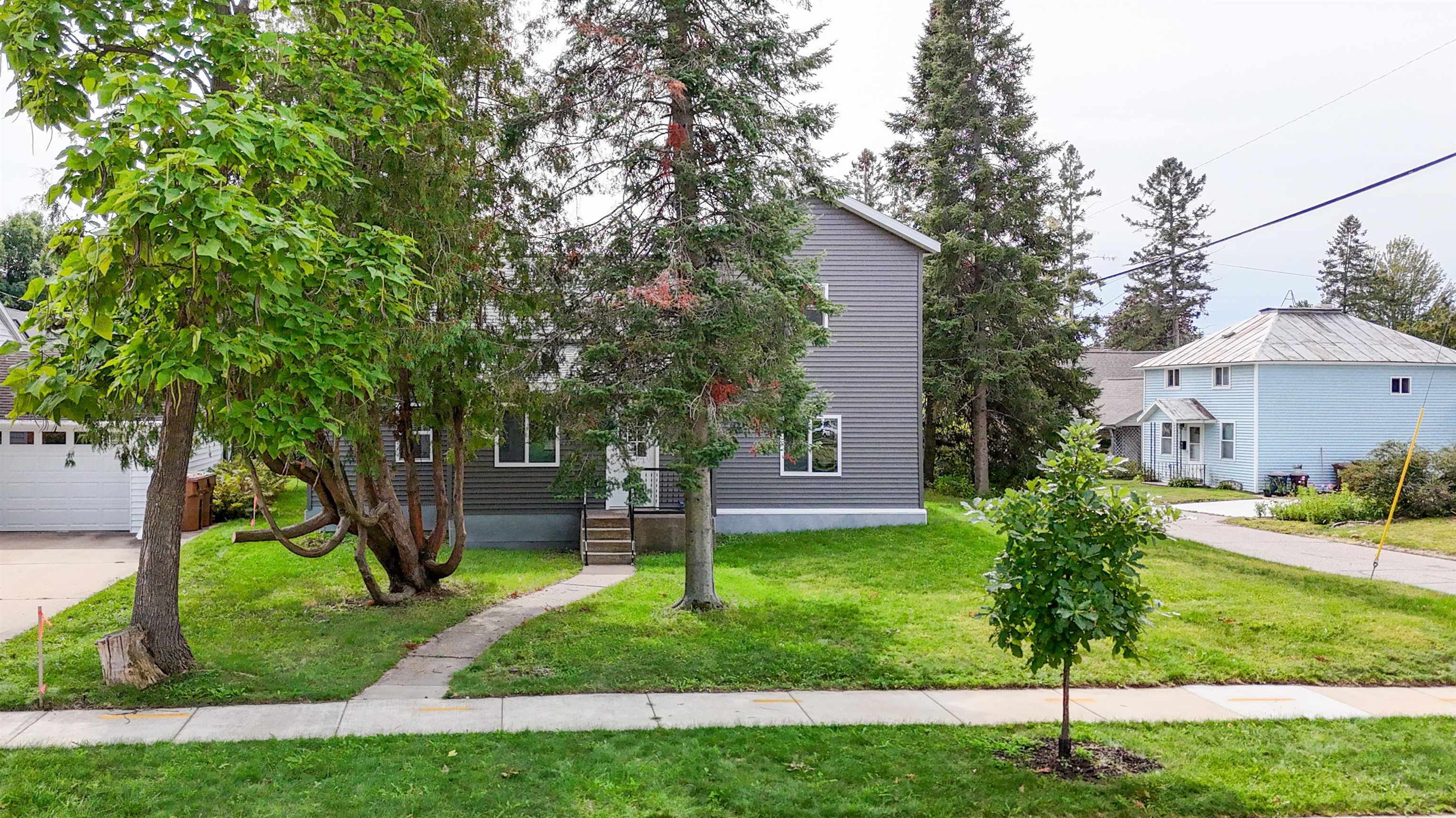 601 FIFTH AVENUE, Stevens Point, Wisconsin 54481, 2 Bedrooms Bedrooms, ,1 BathroomBathrooms,Residential,For Sale,601 FIFTH AVENUE,22604646