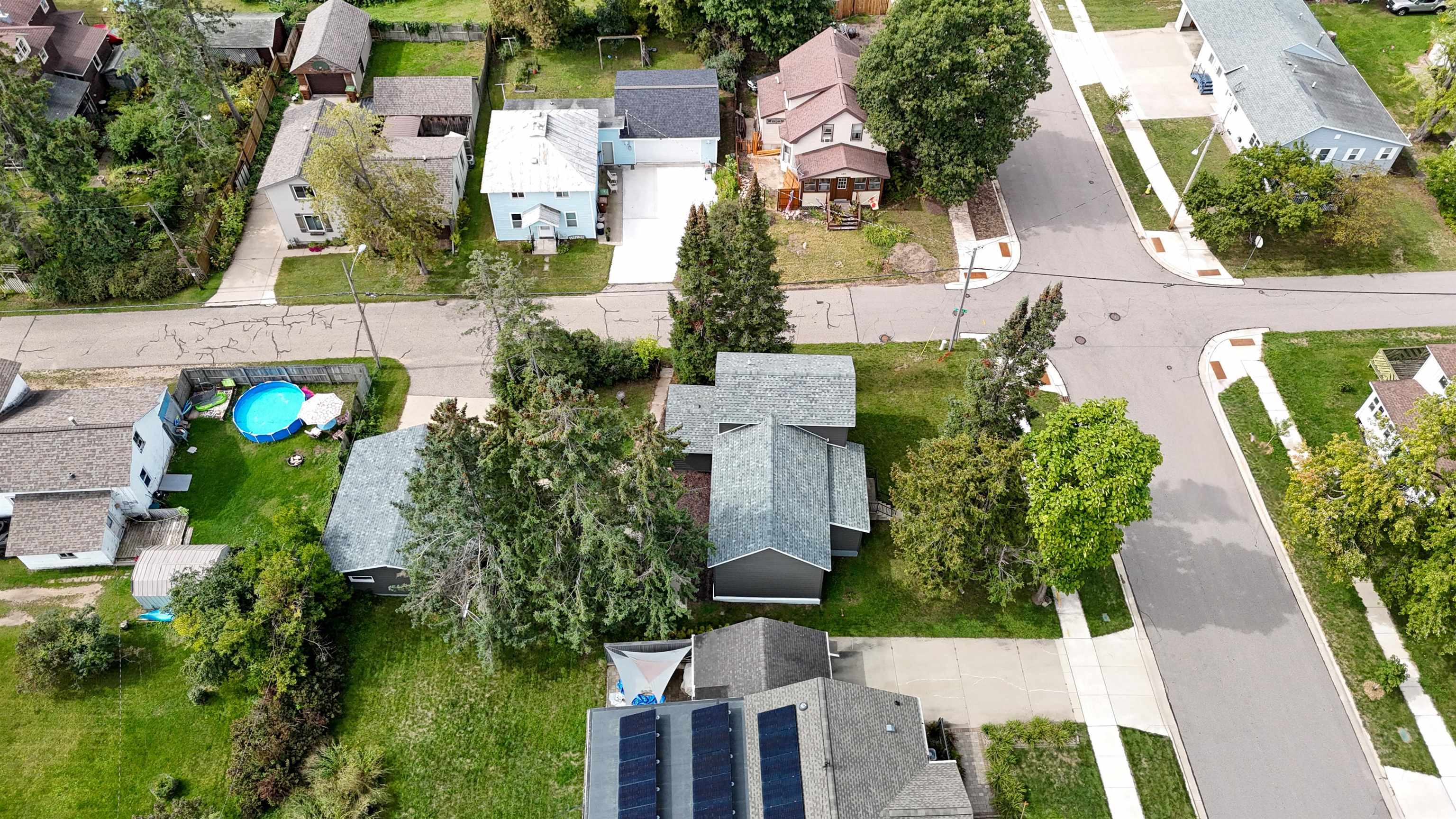 601 FIFTH AVENUE, Stevens Point, Wisconsin 54481, 2 Bedrooms Bedrooms, ,1 BathroomBathrooms,Residential,For Sale,601 FIFTH AVENUE,22604646