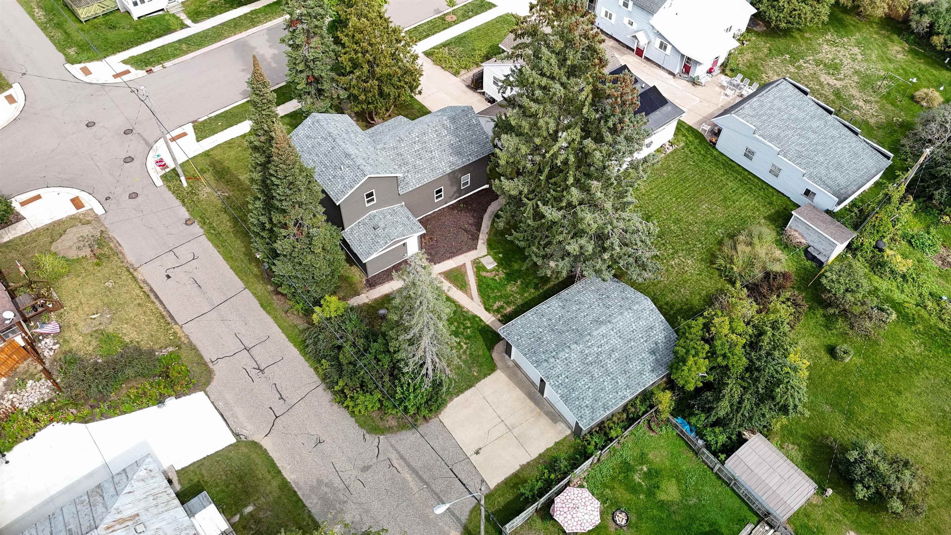 601 FIFTH AVENUE, Stevens Point, Wisconsin 54481, 2 Bedrooms Bedrooms, ,1 BathroomBathrooms,Residential,For Sale,601 FIFTH AVENUE,22604646