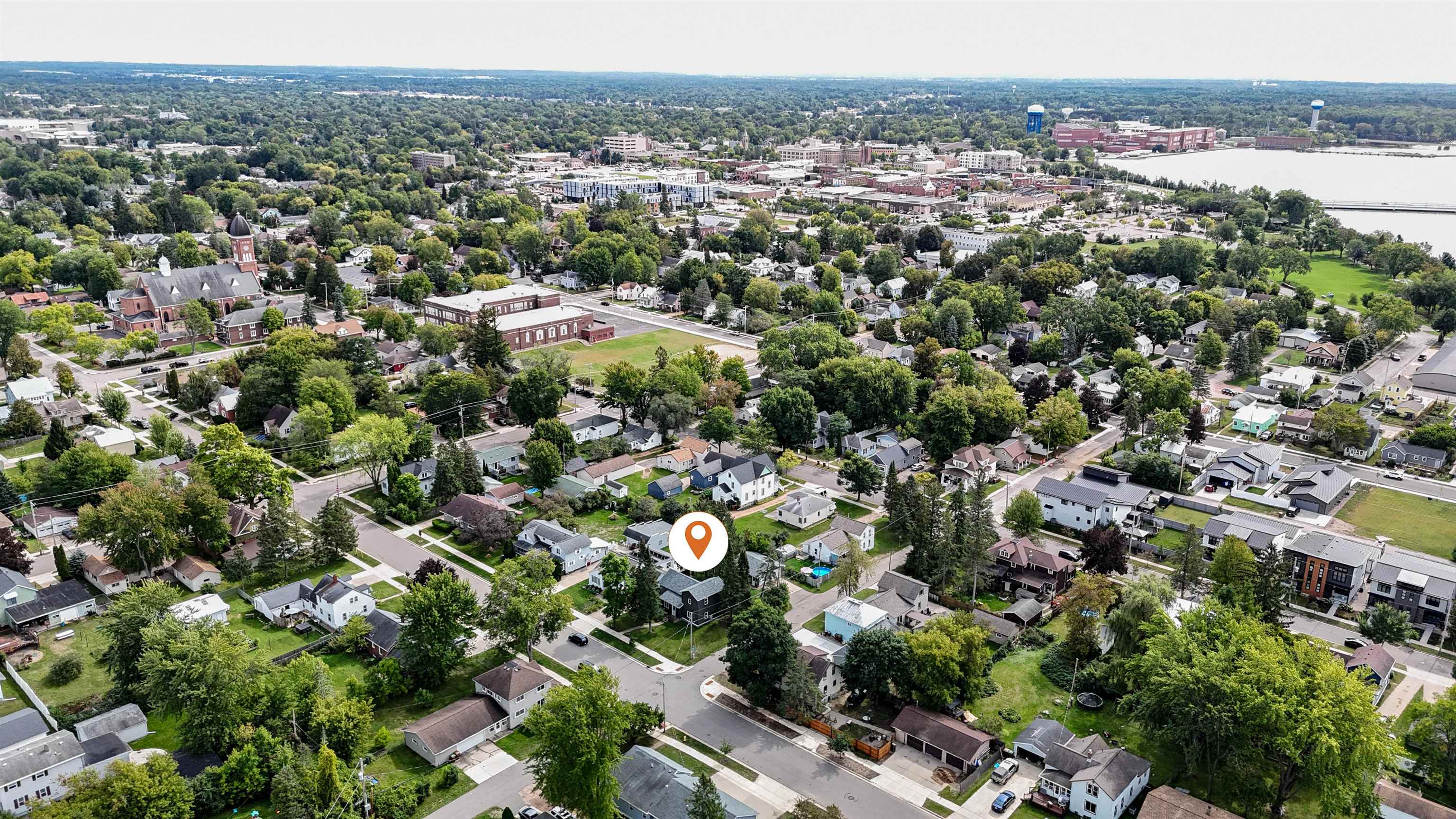 601 FIFTH AVENUE, Stevens Point, Wisconsin 54481, 2 Bedrooms Bedrooms, ,1 BathroomBathrooms,Residential,For Sale,601 FIFTH AVENUE,22604646