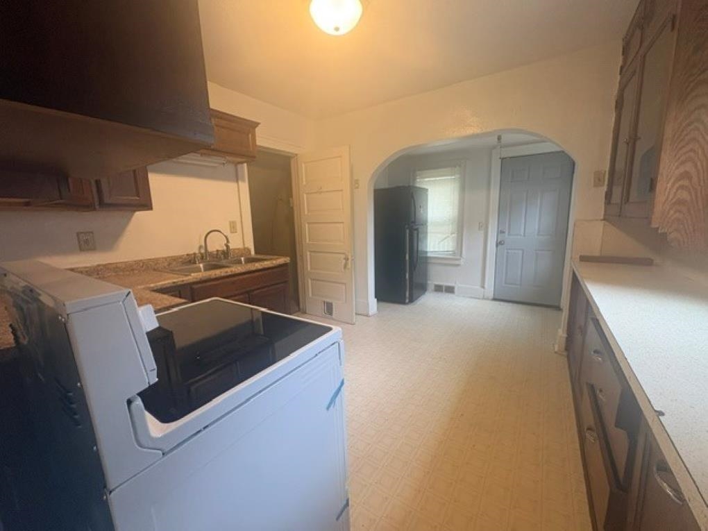 512 NINA AVENUE, Wausau, Wisconsin 54403, 2 Bedrooms Bedrooms, ,1 BathroomBathrooms,Residential,For Sale,512 NINA AVENUE,22604648