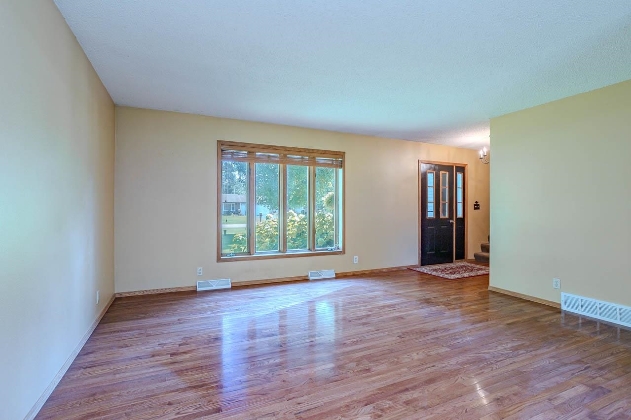 2279 RICKIE DRIVE, Kronenwetter, Wisconsin 54455, 4 Bedrooms Bedrooms, ,2 BathroomsBathrooms,Residential,For Sale,2279 RICKIE DRIVE,22604649