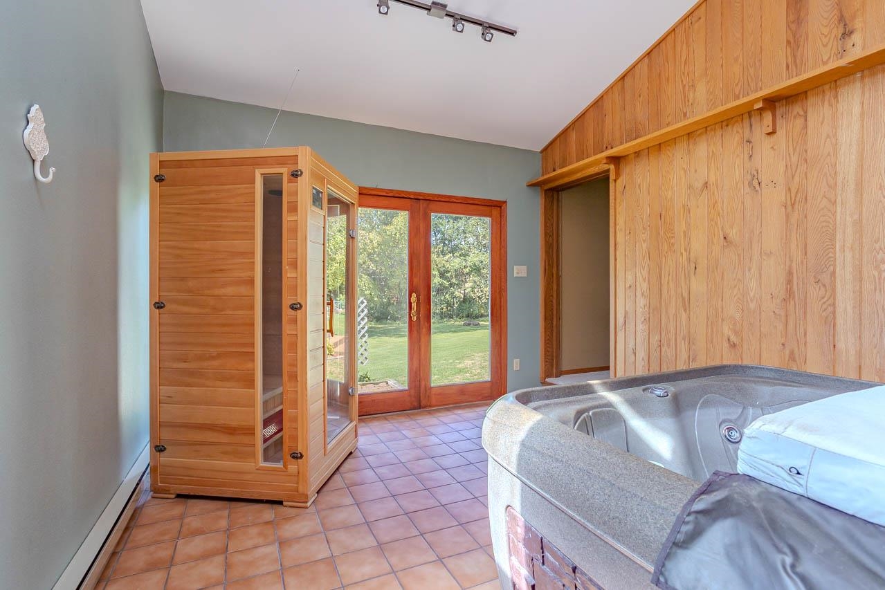 2279 RICKIE DRIVE, Kronenwetter, Wisconsin 54455, 4 Bedrooms Bedrooms, ,2 BathroomsBathrooms,Residential,For Sale,2279 RICKIE DRIVE,22604649