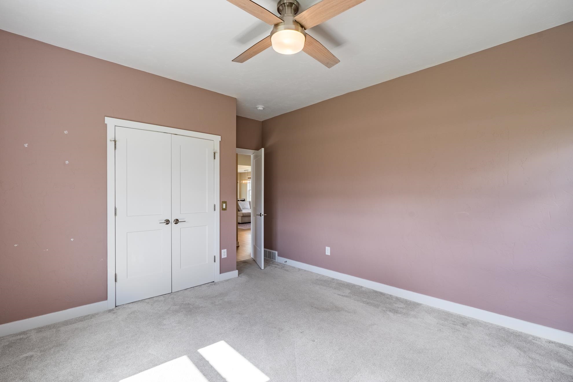 150706 STRAWBERRY LANE, Wausau, Wisconsin 54401, 5 Bedrooms Bedrooms, ,3 BathroomsBathrooms,Residential,For Sale,150706 STRAWBERRY LANE,22604653