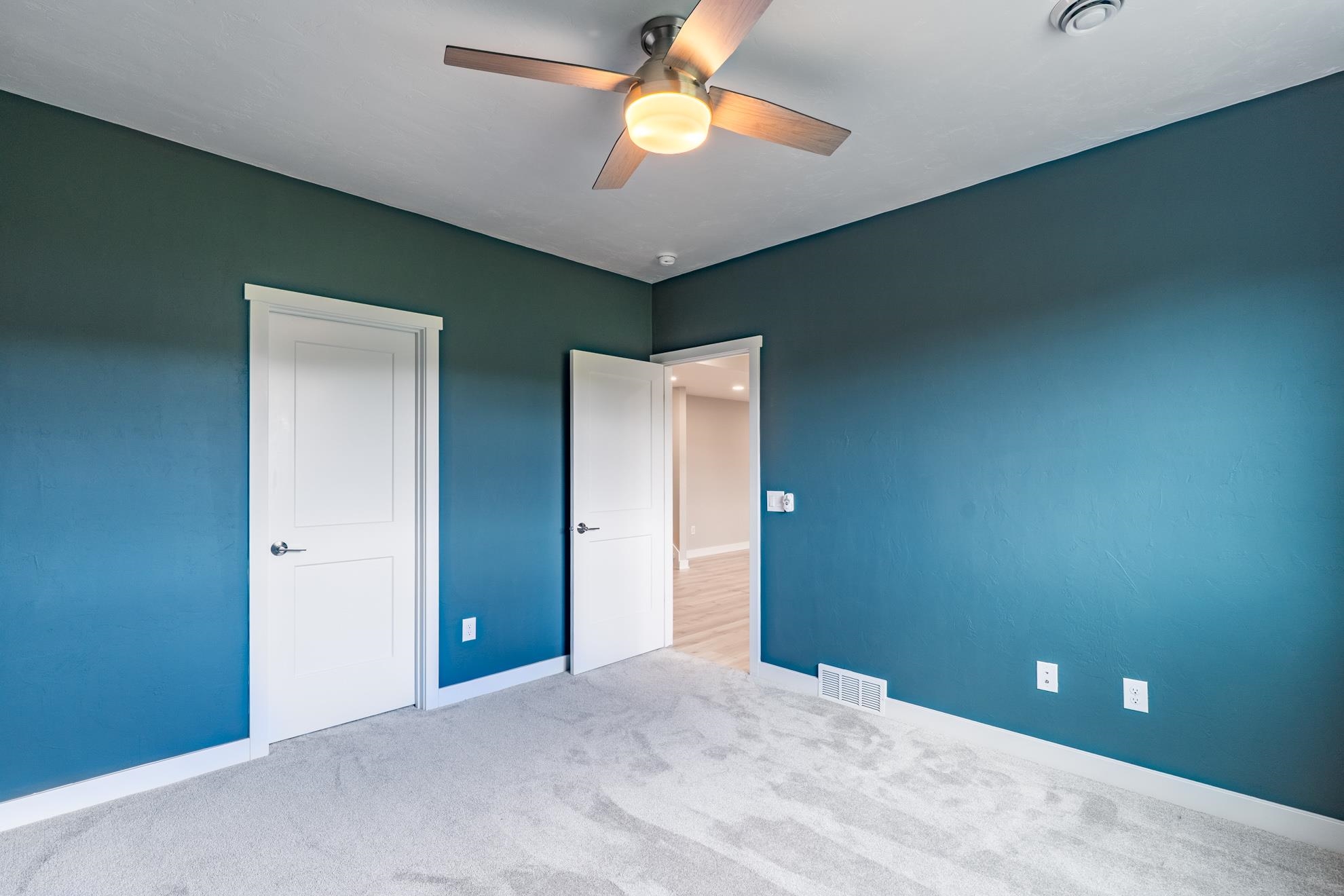 150706 STRAWBERRY LANE, Wausau, Wisconsin 54401, 5 Bedrooms Bedrooms, ,3 BathroomsBathrooms,Residential,For Sale,150706 STRAWBERRY LANE,22604653