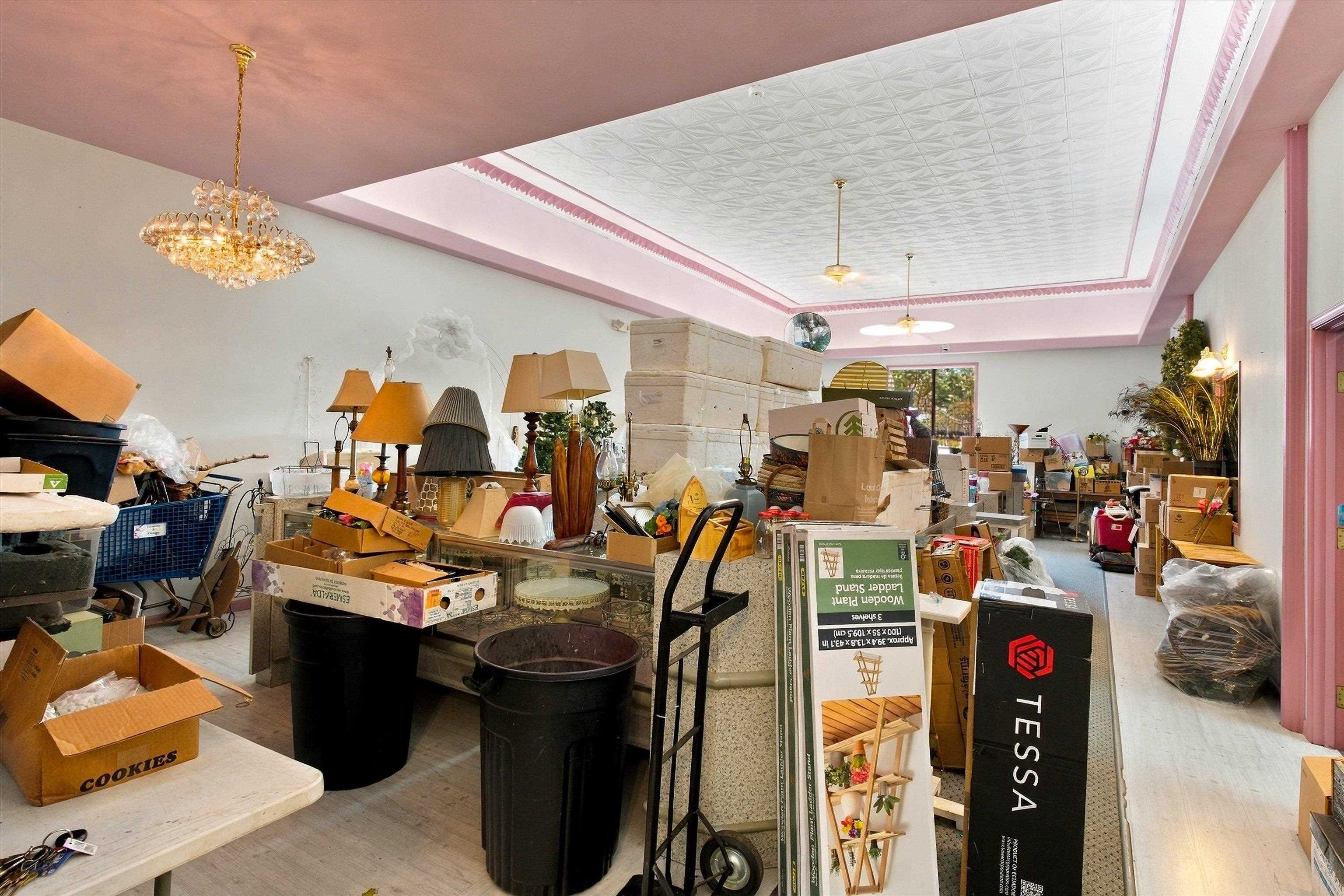 227 S CENTRAL AVENUE, Marshfield, Wisconsin 54449, ,Commercial/industrial,For Sale,227 S CENTRAL AVENUE,22604654