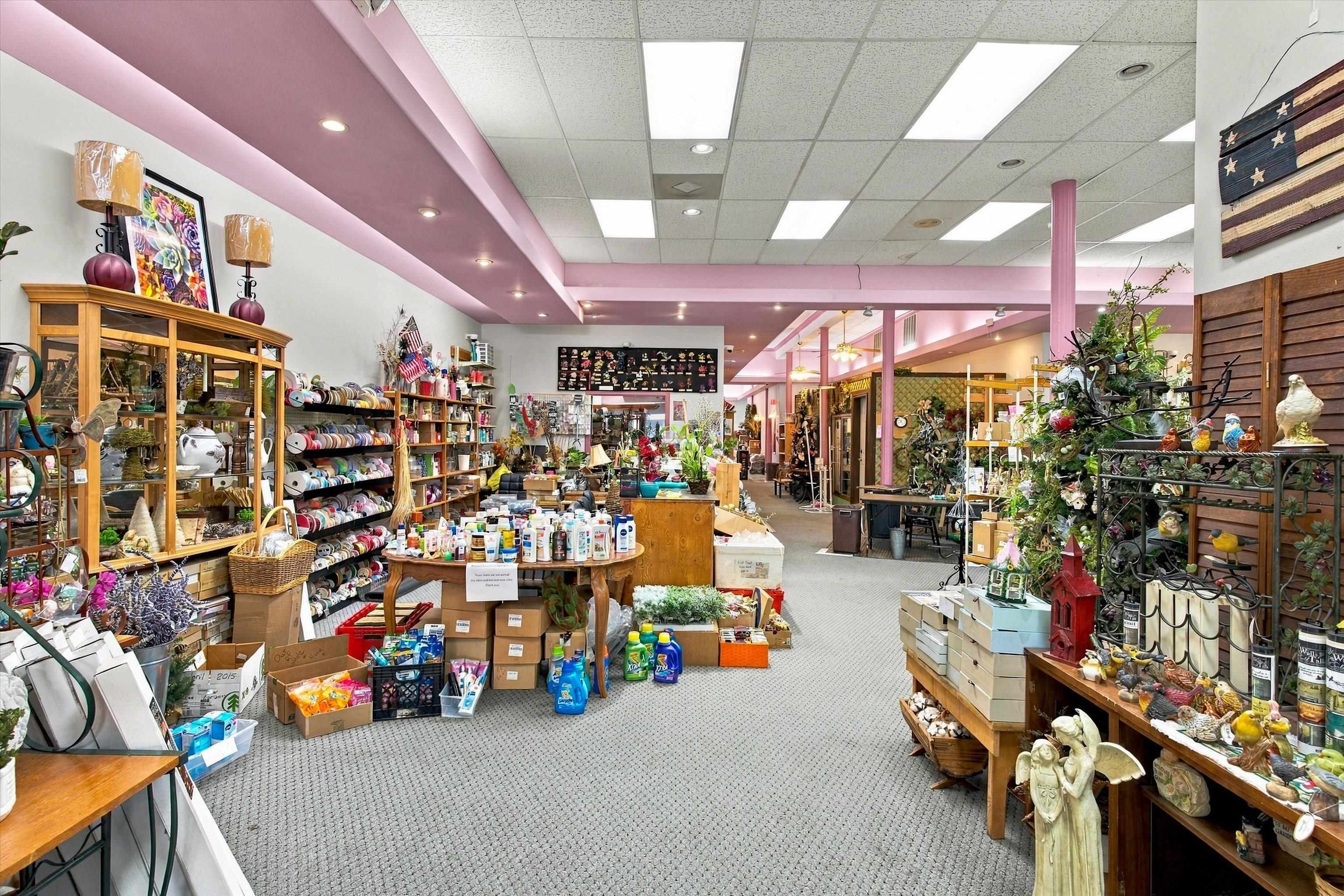 227 S CENTRAL AVENUE, Marshfield, Wisconsin 54449, ,Commercial/industrial,For Sale,227 S CENTRAL AVENUE,22604654