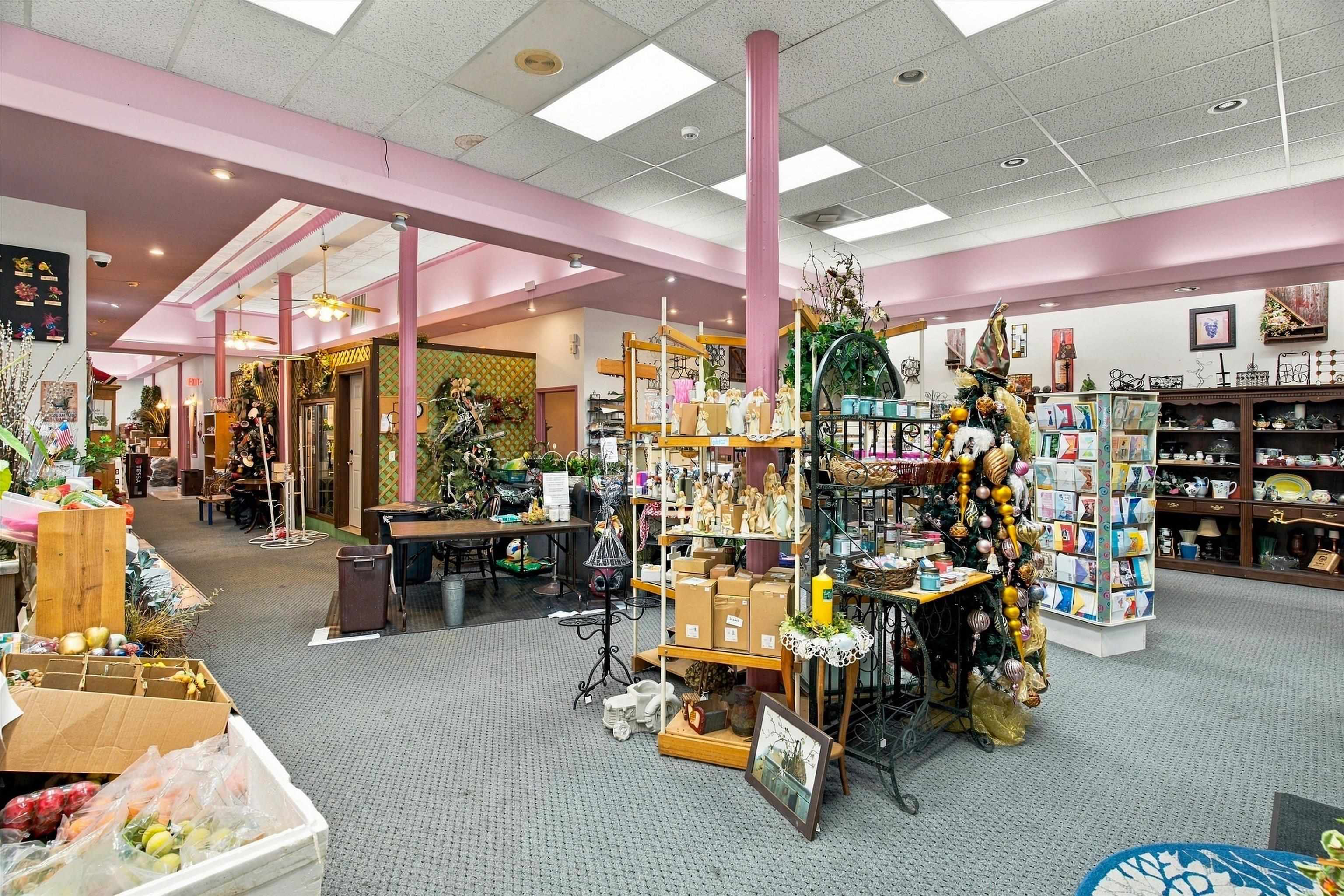 227 S CENTRAL AVENUE, Marshfield, Wisconsin 54449, ,Commercial/industrial,For Sale,227 S CENTRAL AVENUE,22604654