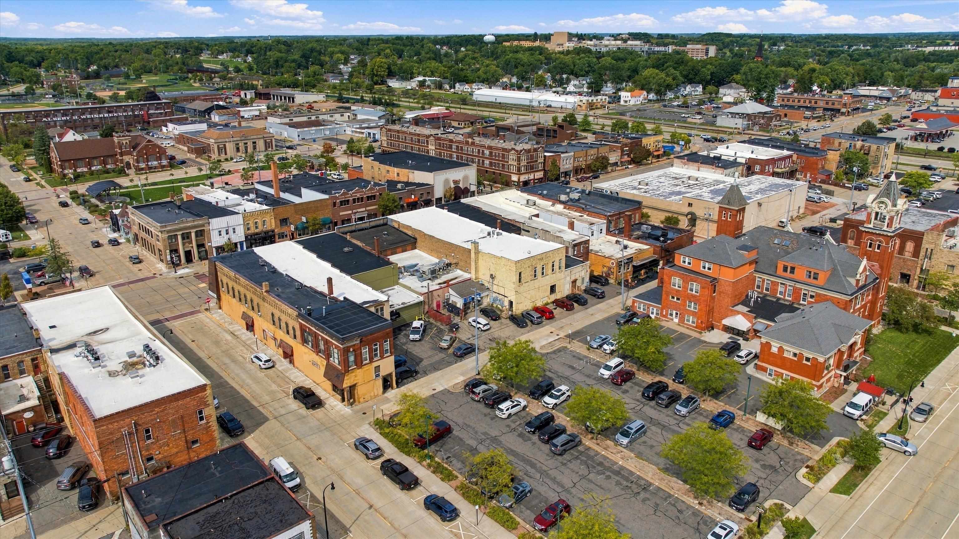 227 S CENTRAL AVENUE, Marshfield, Wisconsin 54449, ,Commercial/industrial,For Sale,227 S CENTRAL AVENUE,22604654