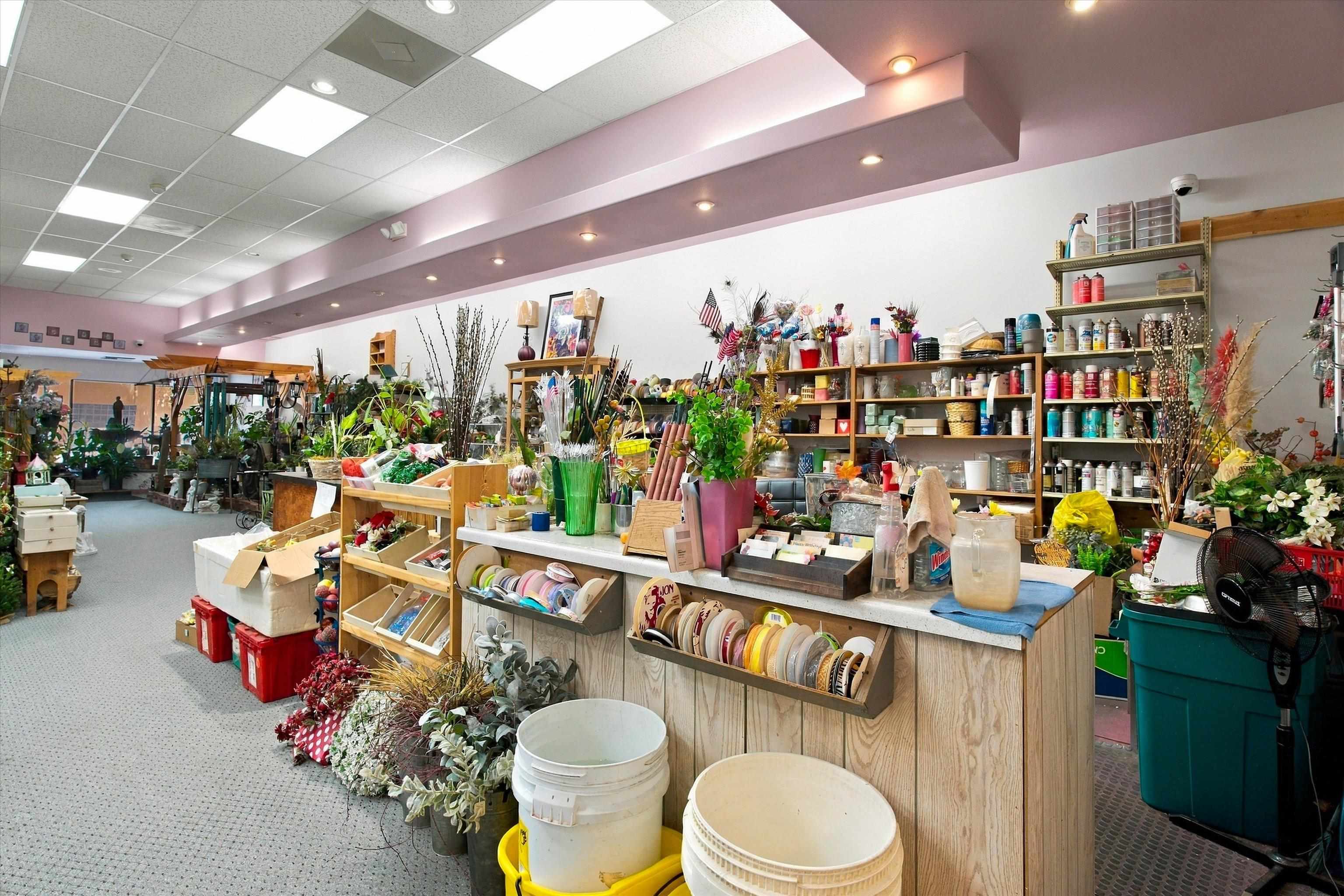 227 S CENTRAL AVENUE, Marshfield, Wisconsin 54449, ,Commercial/industrial,For Sale,227 S CENTRAL AVENUE,22604654