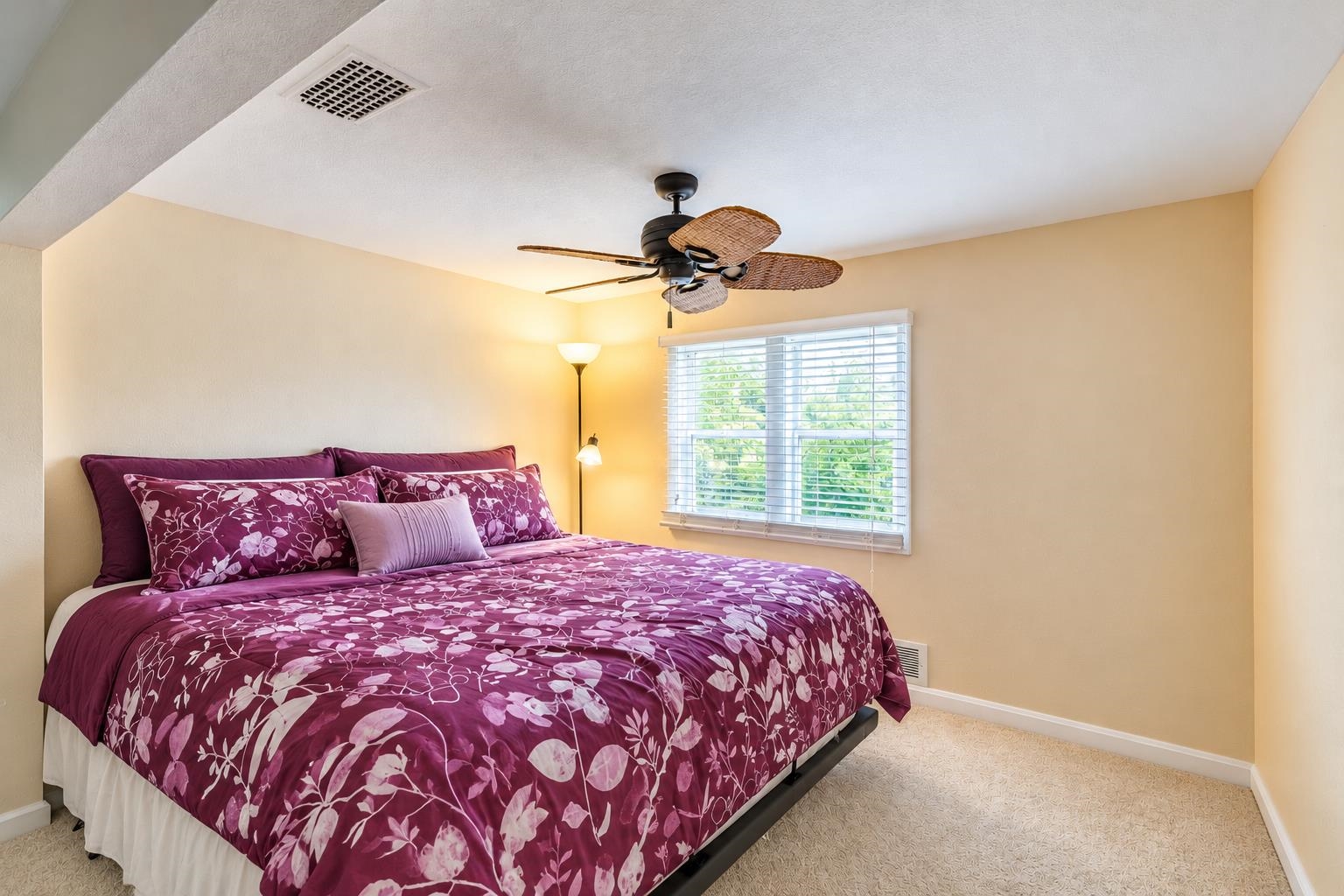 711 N 7TH STREET, Wausau, Wisconsin 54403, 2 Bedrooms Bedrooms, ,2 BathroomsBathrooms,Residential,For Sale,711 N 7TH STREET,22604656