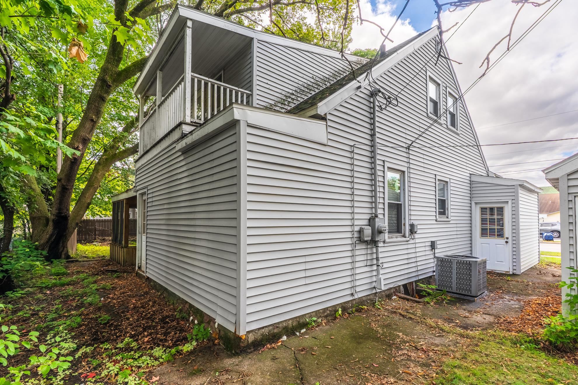 711 N 7TH STREET, Wausau, Wisconsin 54403, 2 Bedrooms Bedrooms, ,2 BathroomsBathrooms,Residential,For Sale,711 N 7TH STREET,22604656
