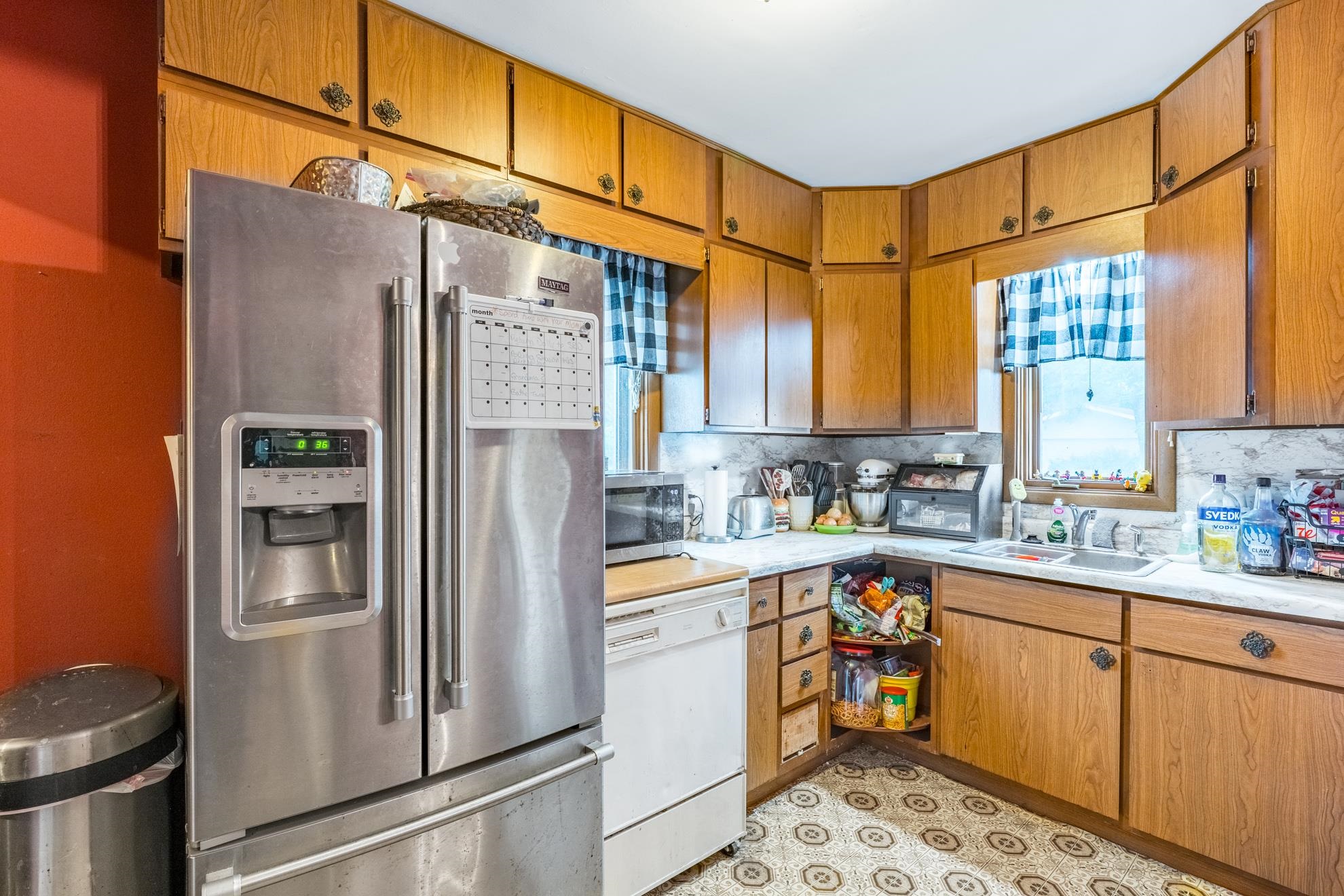 924 N 4TH AVENUE, Wausau, Wisconsin 54401, 4 Bedrooms Bedrooms, ,1 BathroomBathrooms,Residential,For Sale,924 N 4TH AVENUE,22604657