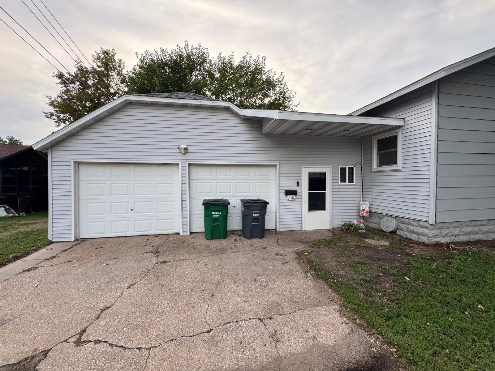 650 AVON STREET, Wisconsin Rapids, Wisconsin 54494, 3 Bedrooms Bedrooms, ,1 BathroomBathrooms,Residential,For Sale,650 AVON STREET,22604665