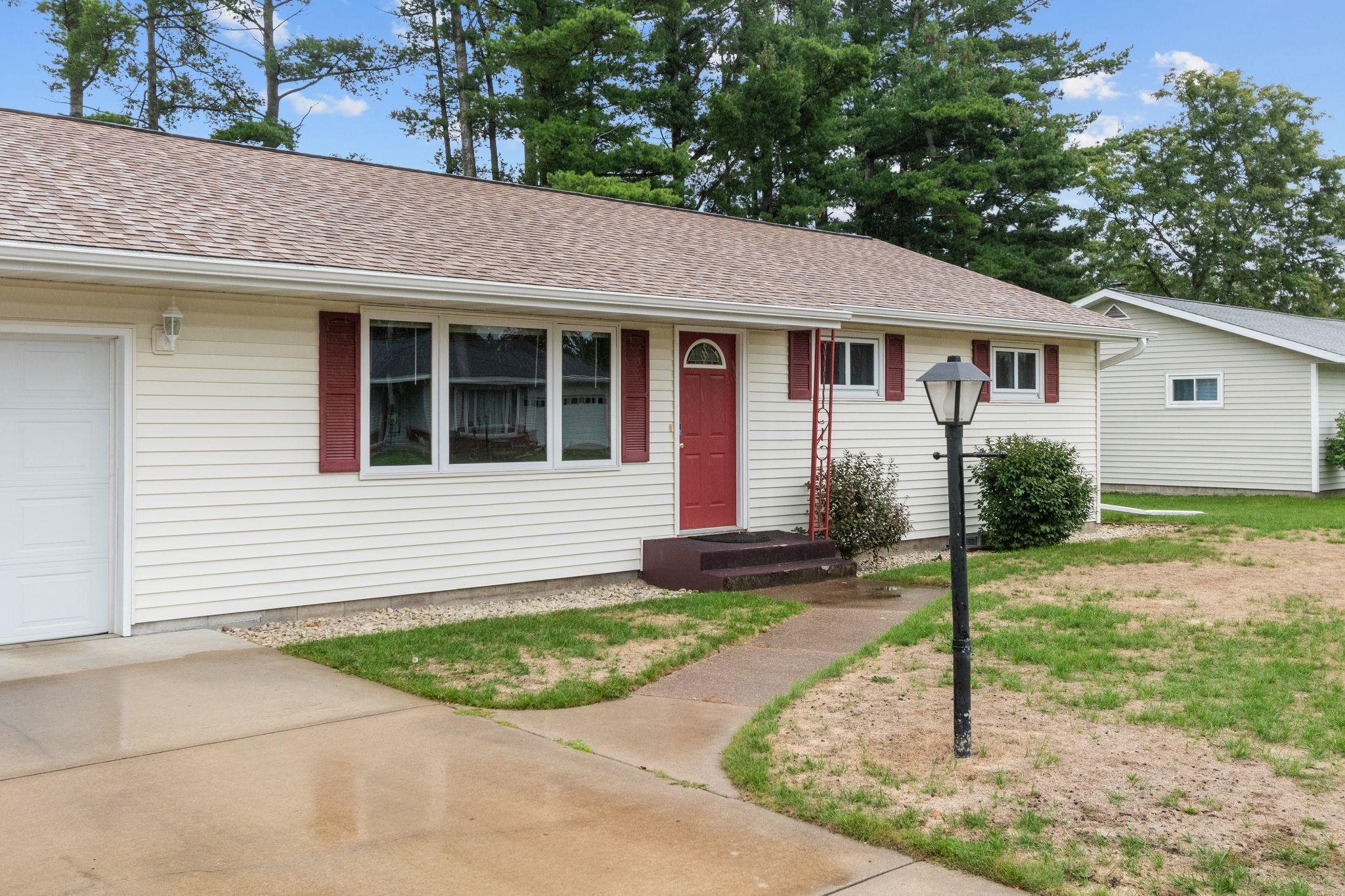 3121 2ND STREET SOUTH, Wisconsin Rapids, Wisconsin 54494, 3 Bedrooms Bedrooms, ,1 BathroomBathrooms,Residential,For Sale,3121 2ND STREET SOUTH,22604667