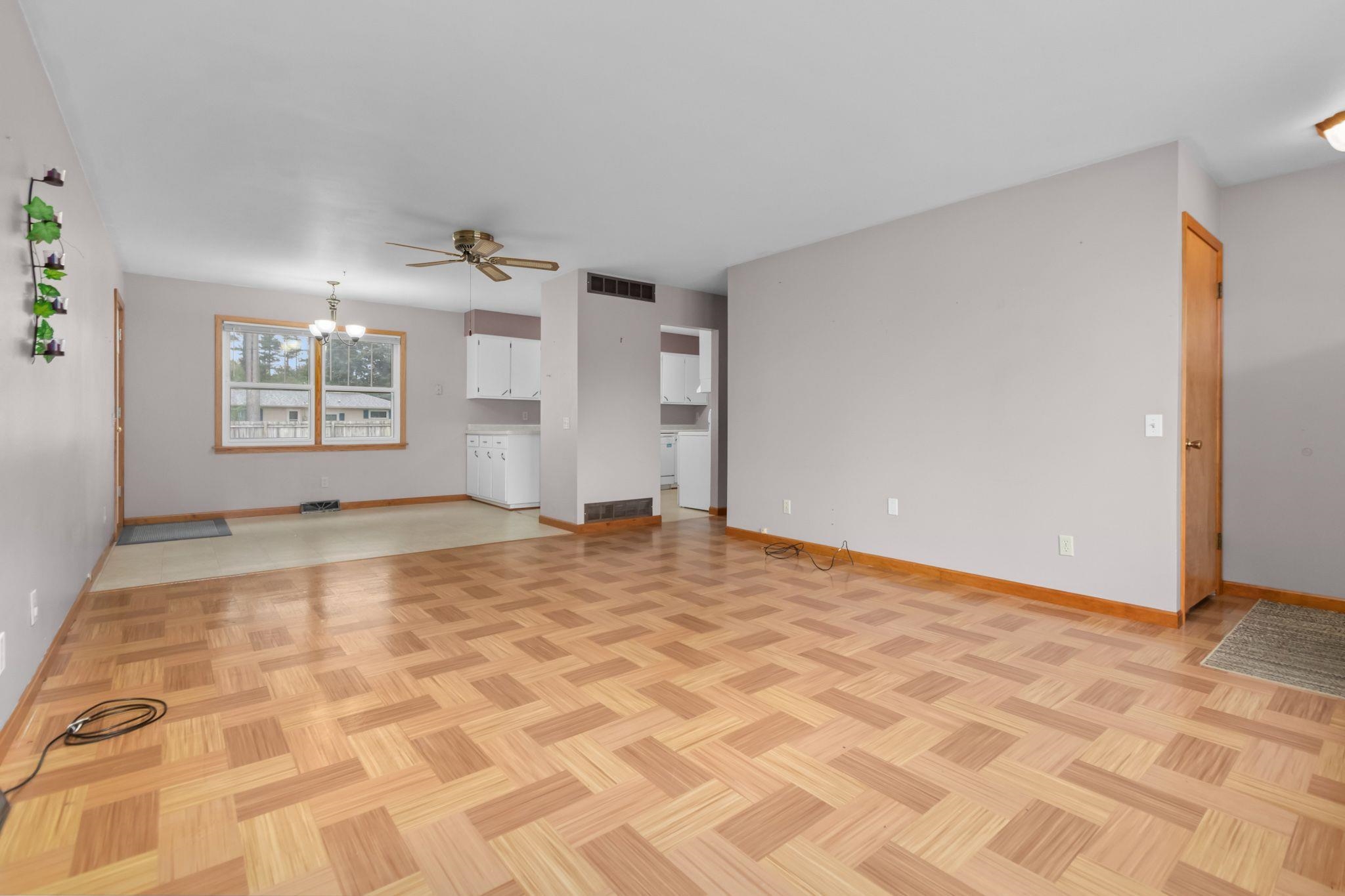 3121 2ND STREET SOUTH, Wisconsin Rapids, Wisconsin 54494, 3 Bedrooms Bedrooms, ,1 BathroomBathrooms,Residential,For Sale,3121 2ND STREET SOUTH,22604667