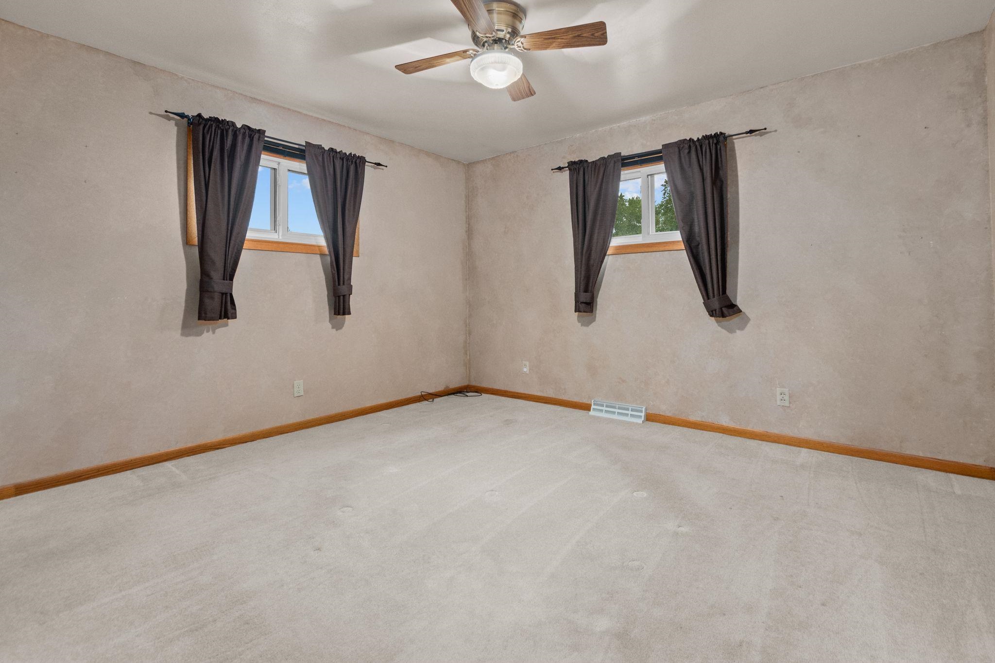3121 2ND STREET SOUTH, Wisconsin Rapids, Wisconsin 54494, 3 Bedrooms Bedrooms, ,1 BathroomBathrooms,Residential,For Sale,3121 2ND STREET SOUTH,22604667