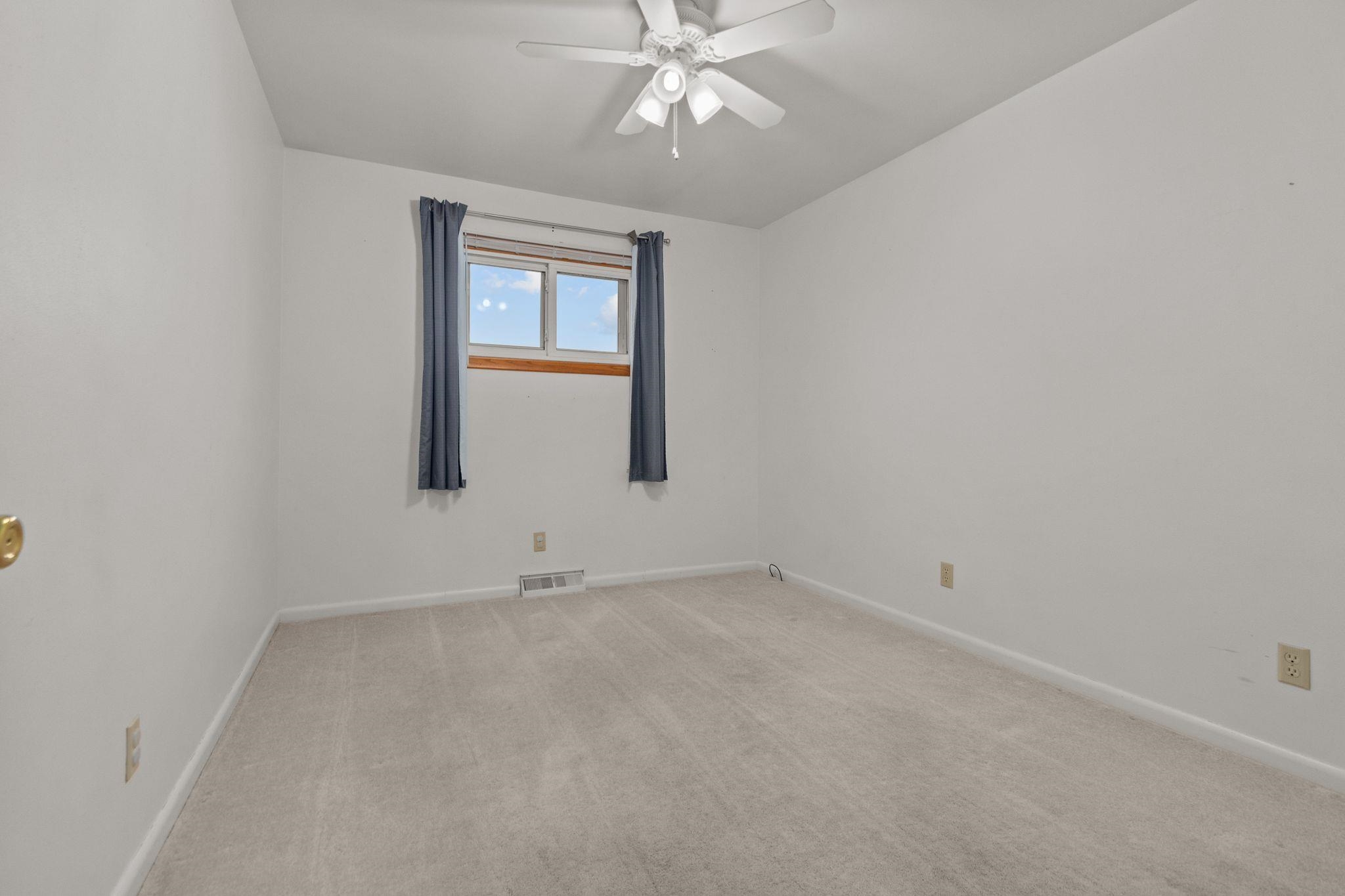 3121 2ND STREET SOUTH, Wisconsin Rapids, Wisconsin 54494, 3 Bedrooms Bedrooms, ,1 BathroomBathrooms,Residential,For Sale,3121 2ND STREET SOUTH,22604667