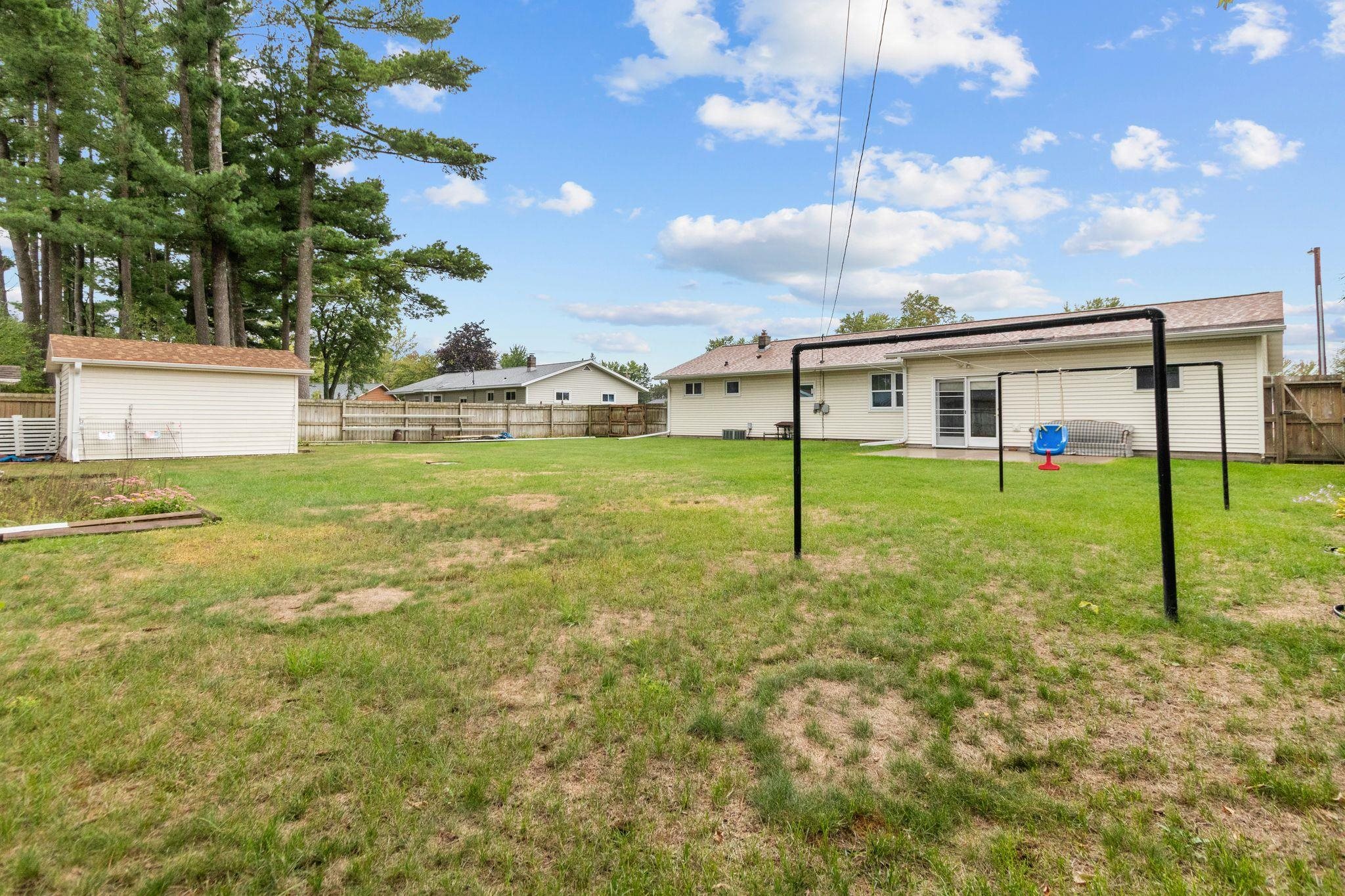 3121 2ND STREET SOUTH, Wisconsin Rapids, Wisconsin 54494, 3 Bedrooms Bedrooms, ,1 BathroomBathrooms,Residential,For Sale,3121 2ND STREET SOUTH,22604667