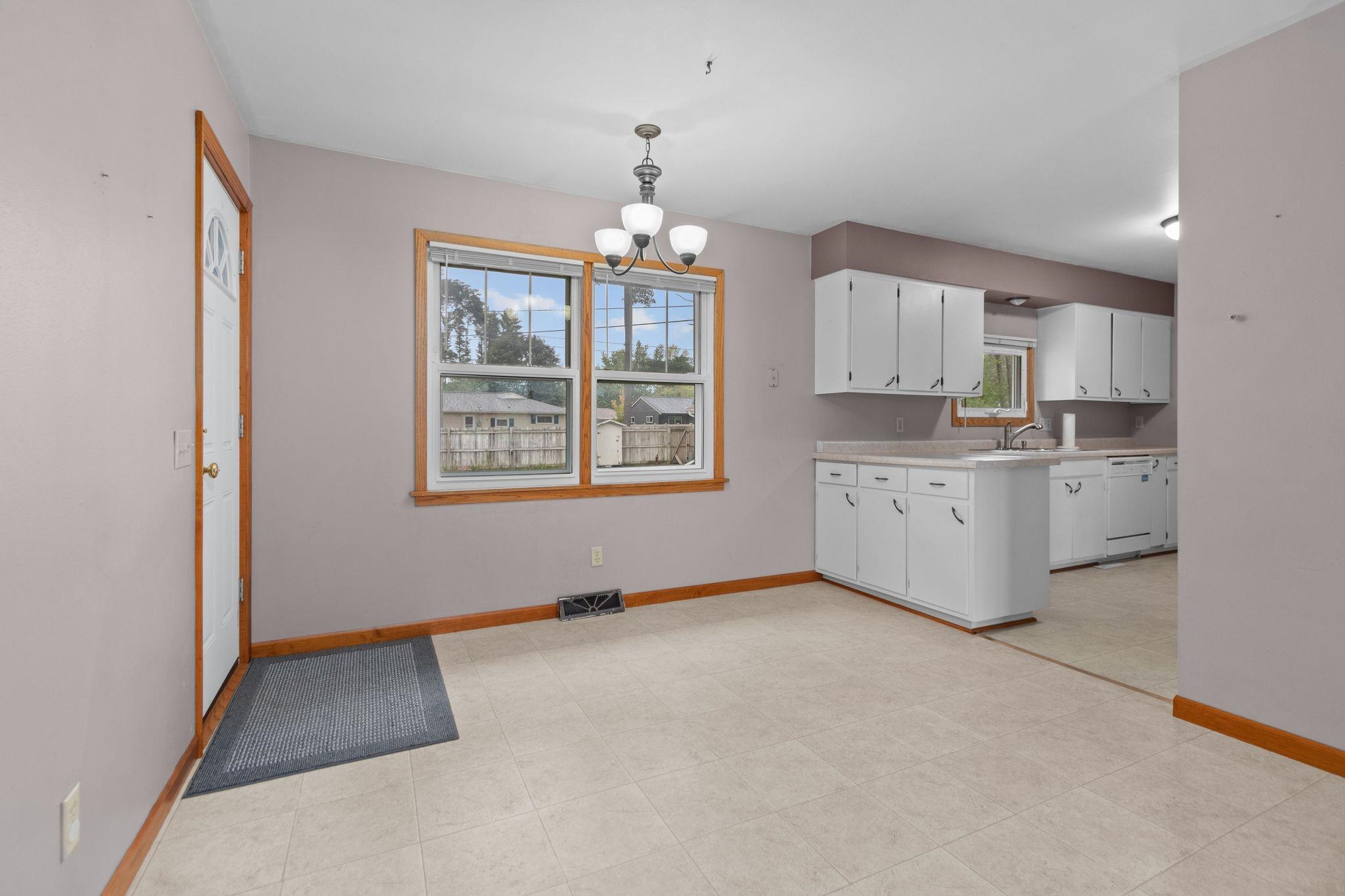 3121 2ND STREET SOUTH, Wisconsin Rapids, Wisconsin 54494, 3 Bedrooms Bedrooms, ,1 BathroomBathrooms,Residential,For Sale,3121 2ND STREET SOUTH,22604667