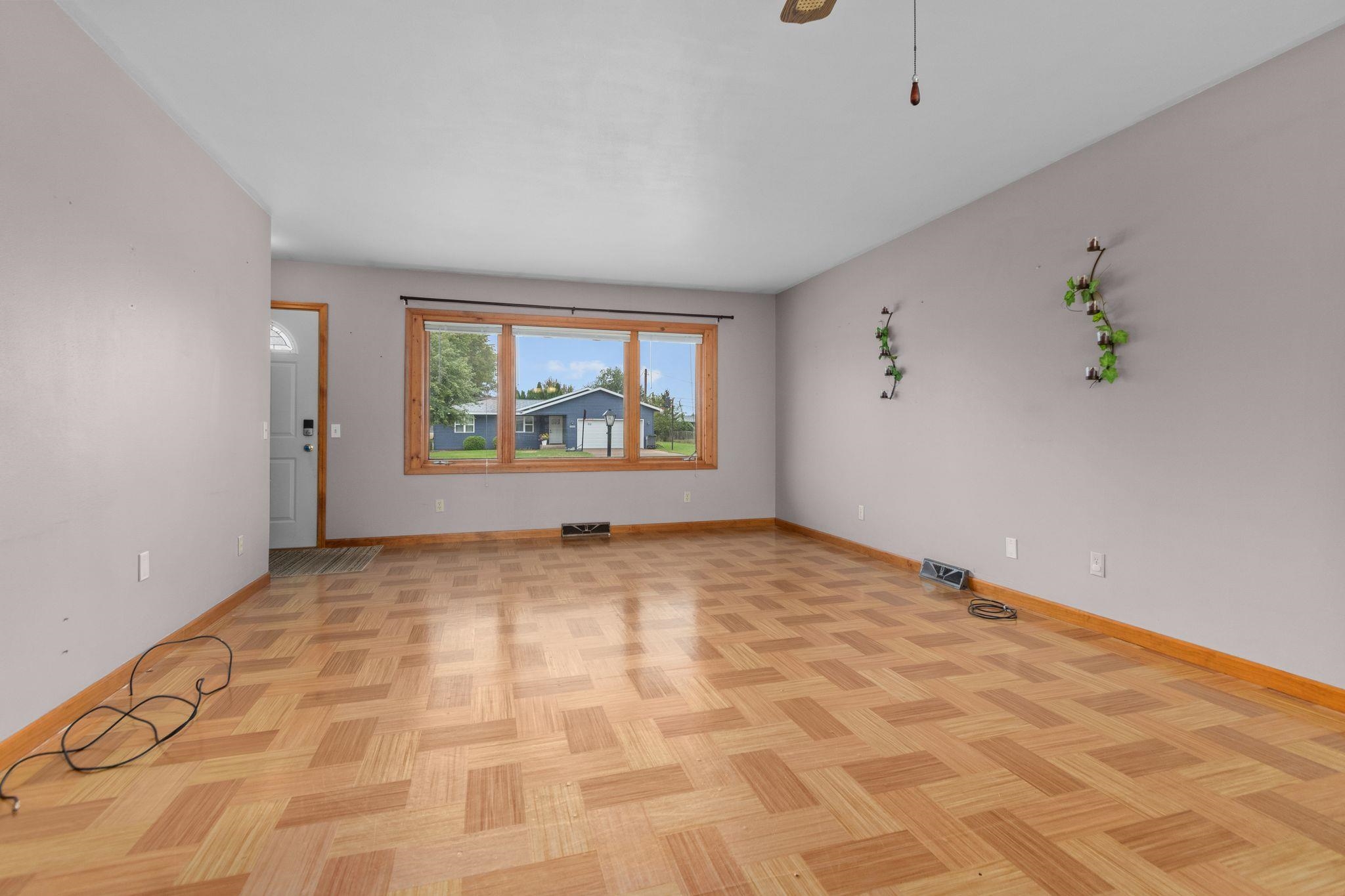 3121 2ND STREET SOUTH, Wisconsin Rapids, Wisconsin 54494, 3 Bedrooms Bedrooms, ,1 BathroomBathrooms,Residential,For Sale,3121 2ND STREET SOUTH,22604667