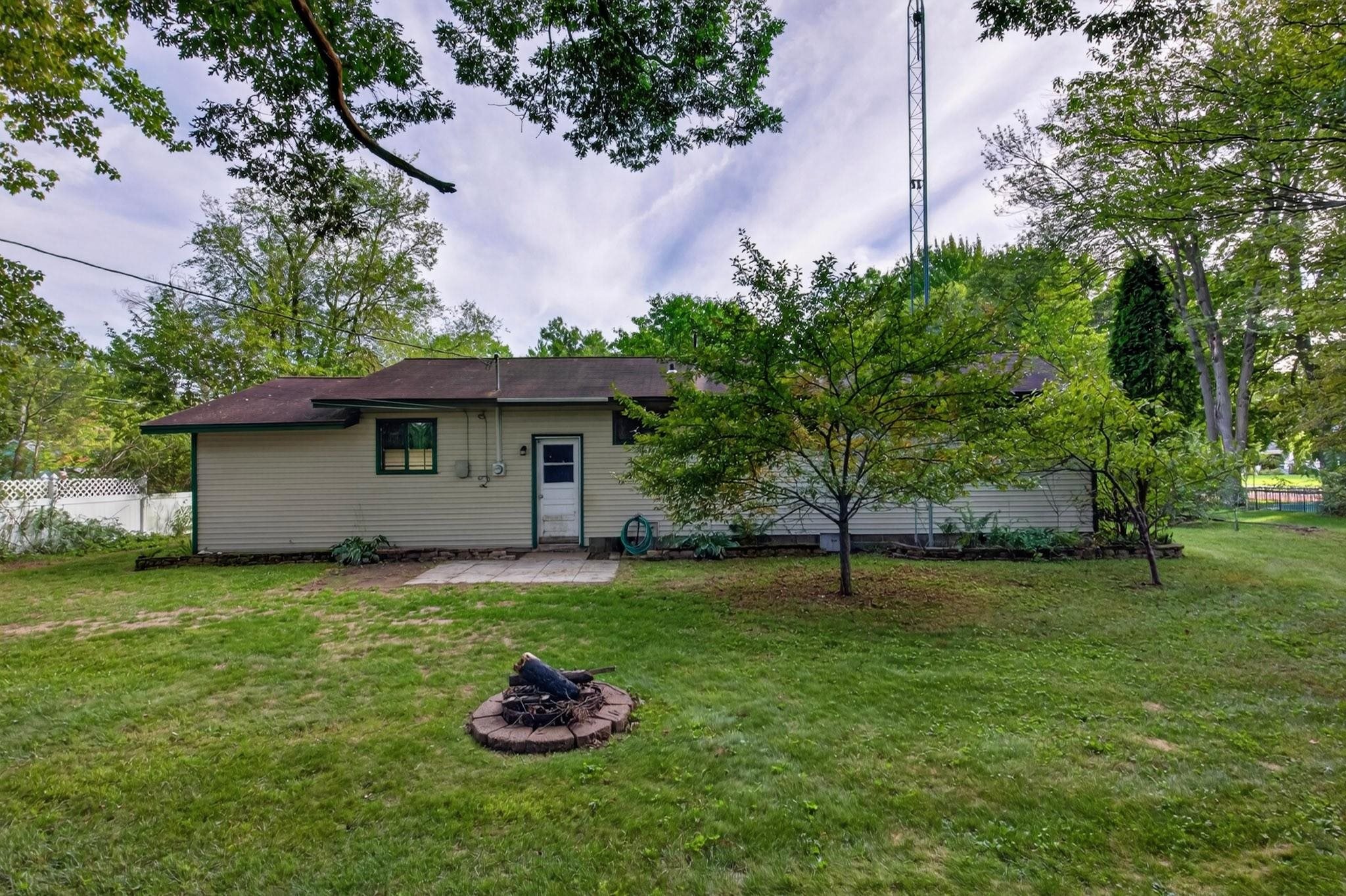 3121 FOREST LANE, Wisconsin Rapids, Wisconsin 54494, 2 Bedrooms Bedrooms, ,1 BathroomBathrooms,Residential,For Sale,3121 FOREST LANE,22604672