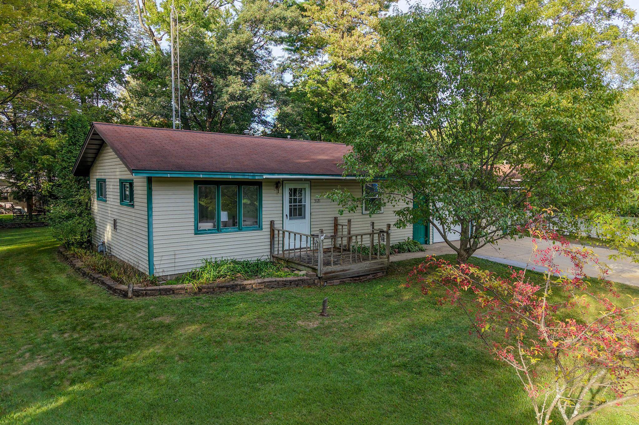 3121 FOREST LANE, Wisconsin Rapids, Wisconsin 54494, 2 Bedrooms Bedrooms, ,1 BathroomBathrooms,Residential,For Sale,3121 FOREST LANE,22604672
